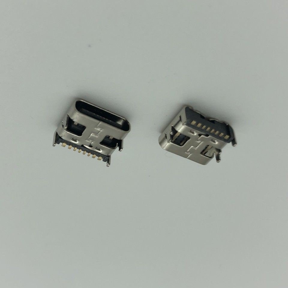 USB Type C 8P Female Socket Horizontal Four-Leg Insertion SMT Connector for PCB Application