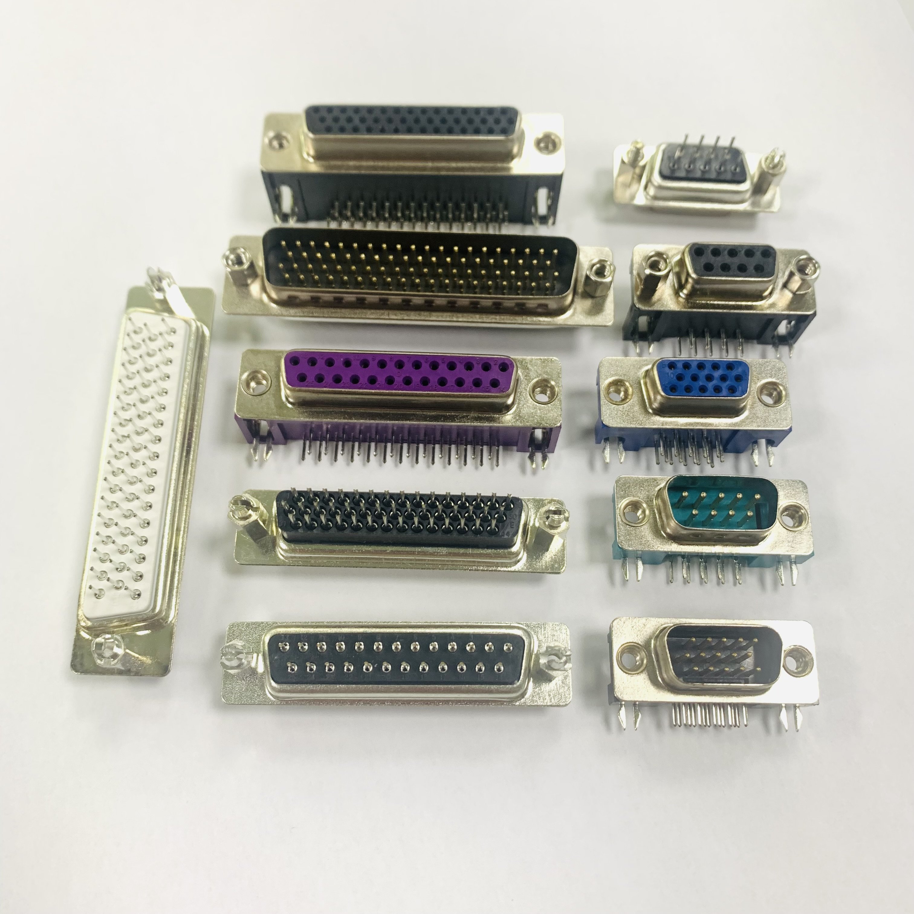 9-pin 15pin 25pin 37pin 50pin 62pin 78pin D-SUB connectors with spacing of 2.77mm and 2.84mm