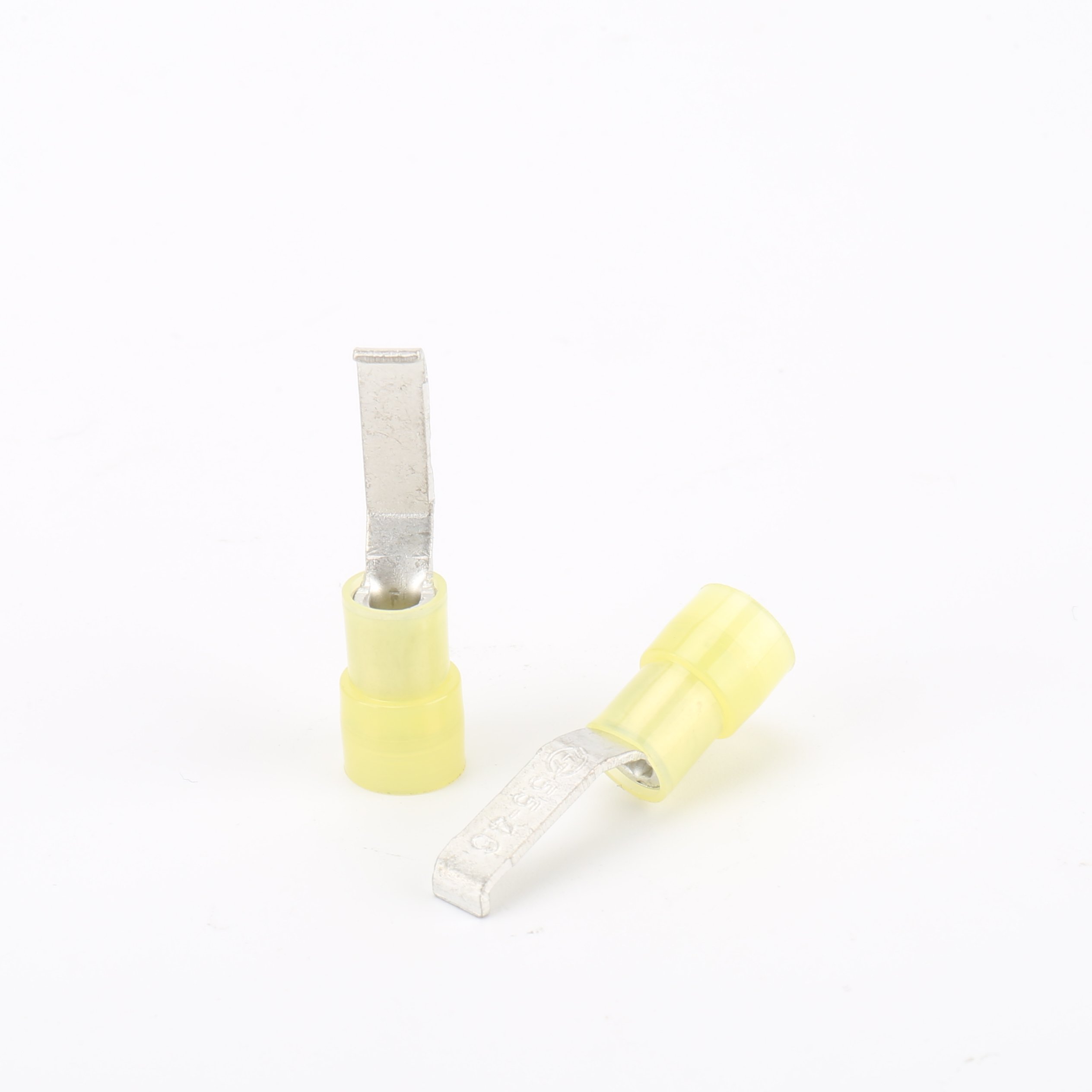 LEXT LBNYD1.25-3 A.W.G22-10 PA66 Copper Cable Terminals Lugs Nylon Concave Blade Insulated Connector Terminals