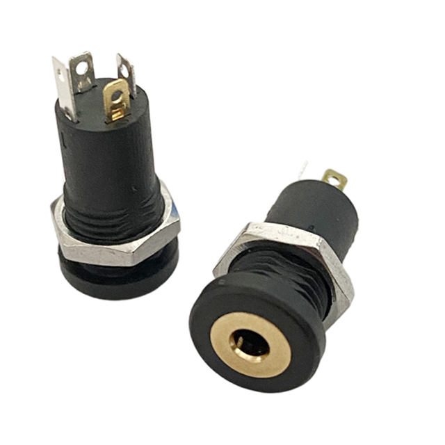 Wholesale 2.5mm Female Jack 4-Pin Waterproof Stereo Audio Connector For Phones with 4 Poles Connector Socket