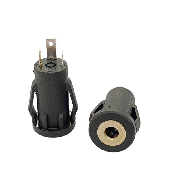 Wholesale 2.5mm Female Jack 4-Pin Waterproof Stereo Audio Connector For Phones with 4 Poles Connector Socket