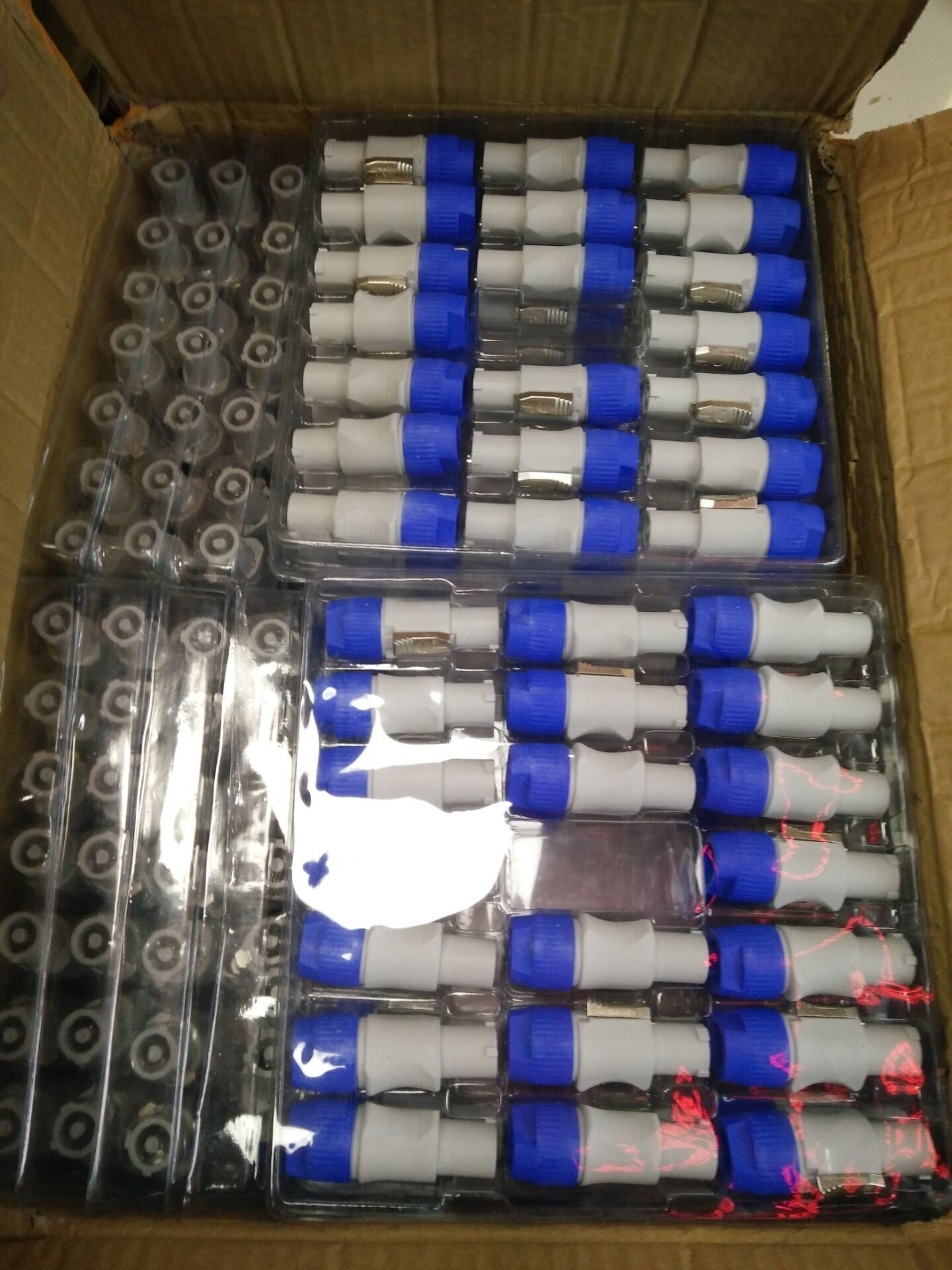 Hotselling Powercon Chassis Plug Panel Connector 3pins 250V ac power male plug led speakon connector