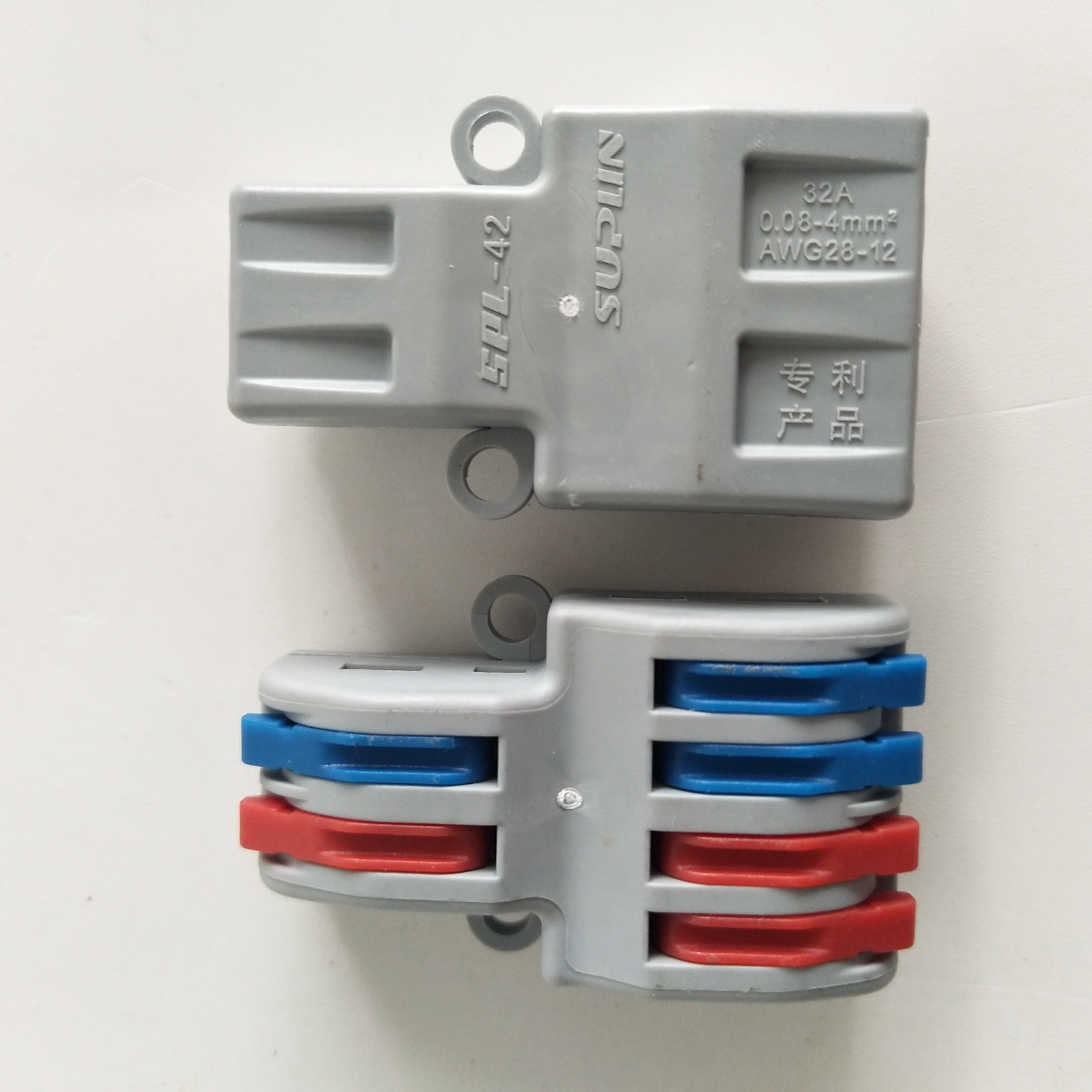2 In 4 Out Mini Quick Fast Wire Connector Universal Wiring Cable Connector Push-in Conductor Terminal Block SPL-42