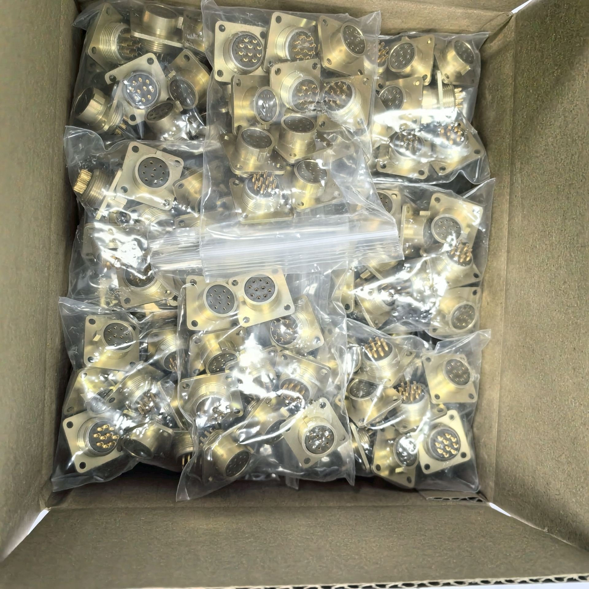 Russia Connectors RS PC series PC7TB 7 Pin Connector Male Female