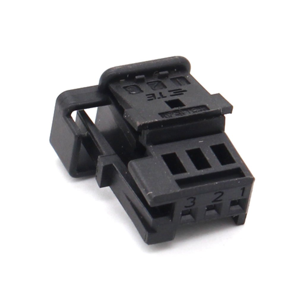 TE Connectivity Automotive PBT GF20 3 Pin Female Auto Wire Harness Connector For VW