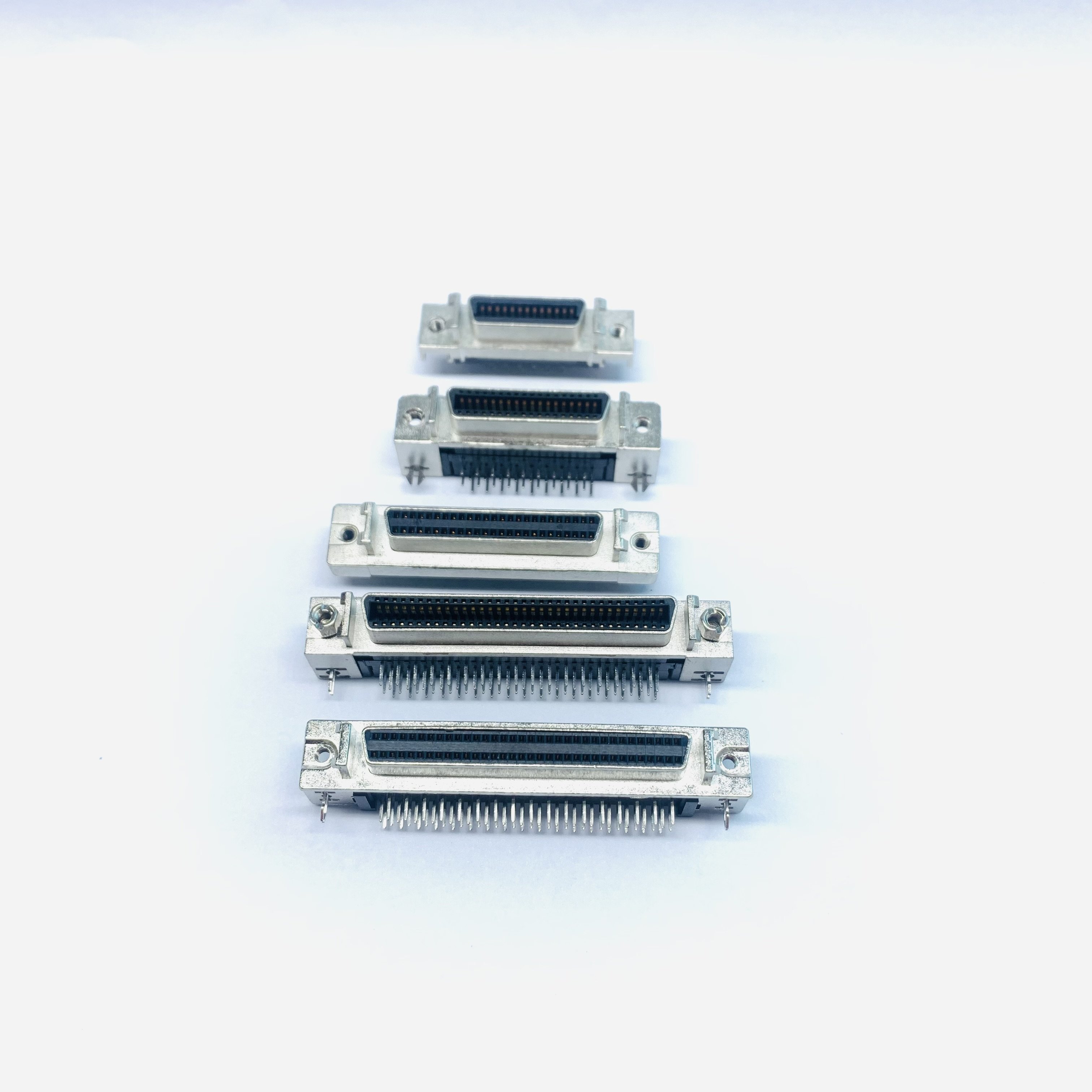 Customized Female MDR SCSI D-Sub Connector in Various Pin Counts-14pin 20pin 26pin 36pin 50pin 68pin 100pin
