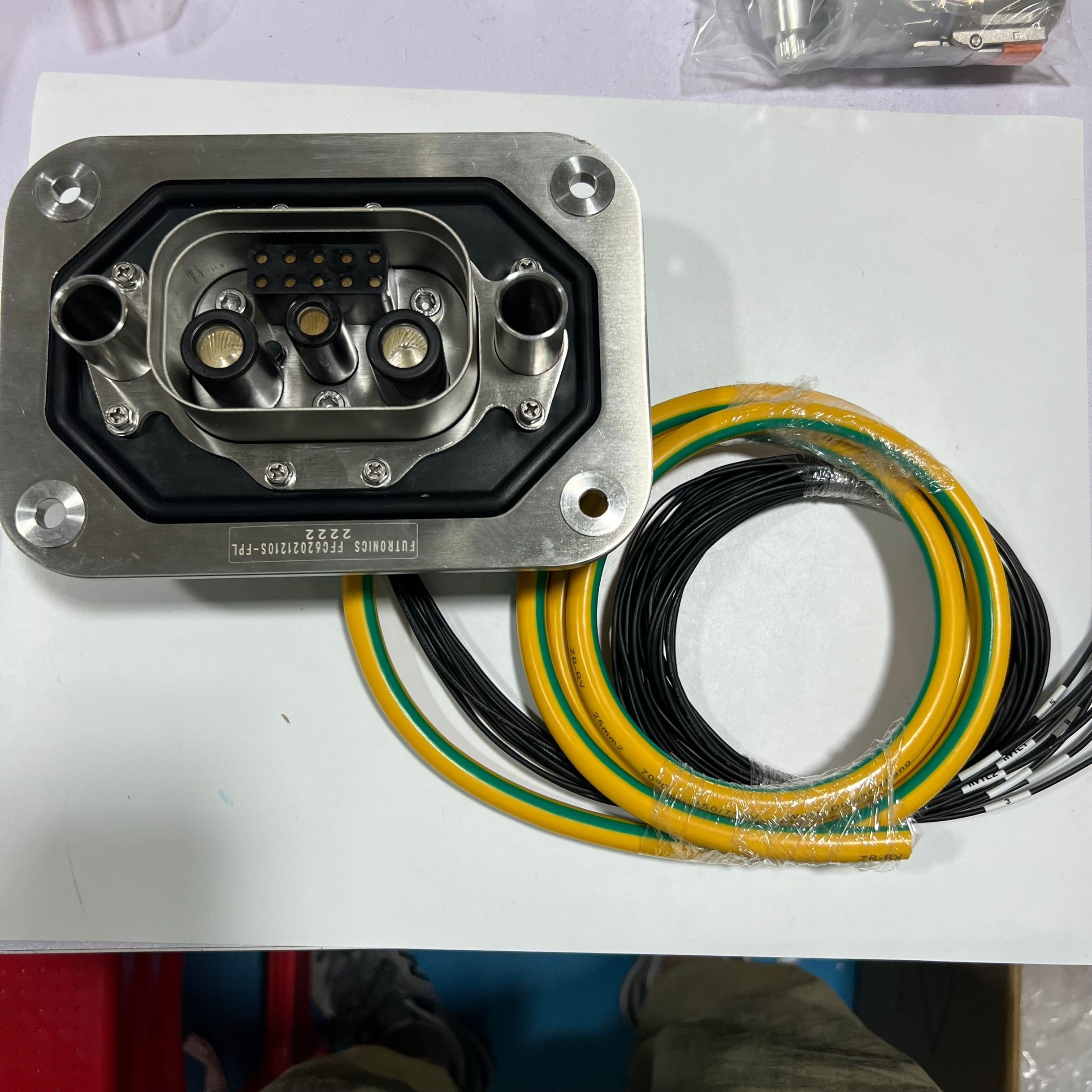 250A High current swappable battery connector for ev storage battery