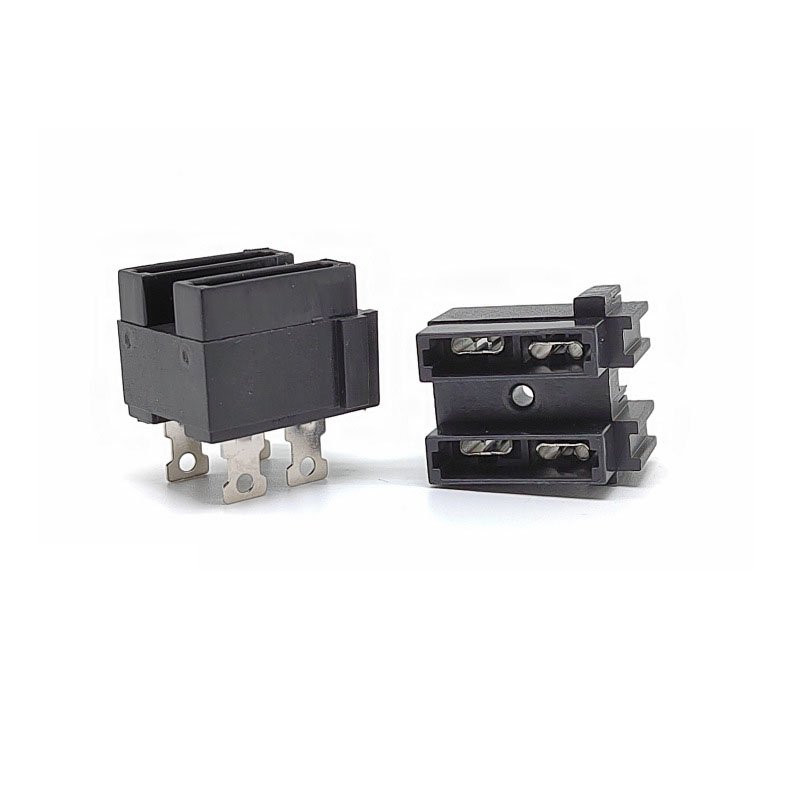 703E2A two position medium plug-in automotive fuse holder PCB installation circuit current protection components 1-20A