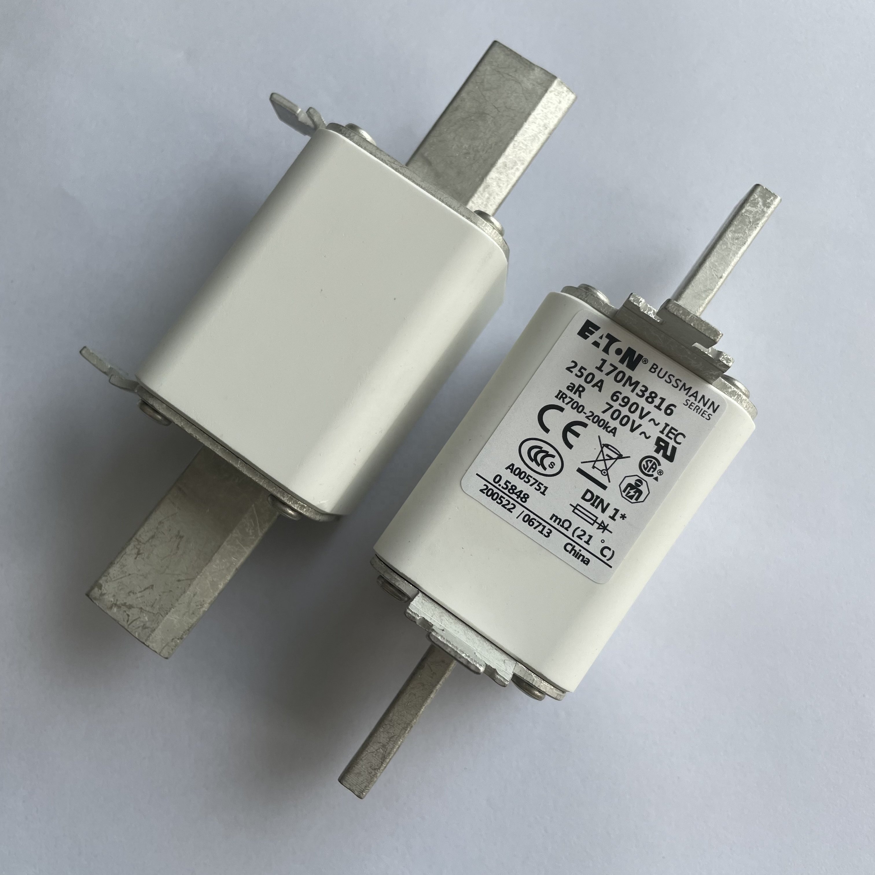 New original 170M3816 170M3817 170M3818 170M3819 fuse High Speed fuse Square Body Bussmann