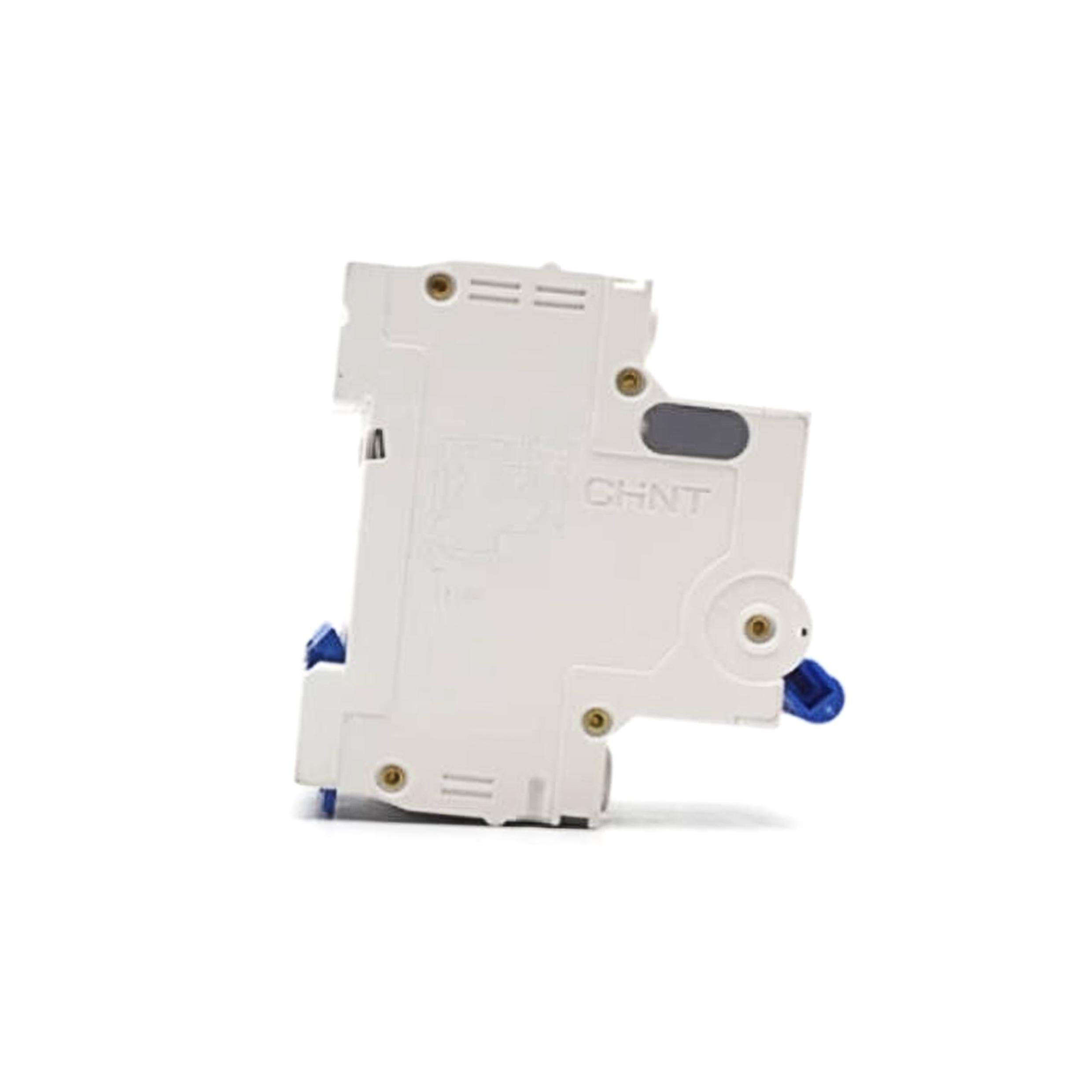 High Quality MCB NXB-63 Copper Material Miniature Circuit Breaker 10000 Cycles 63A Rated Current for CHNT Supply Miniature Fuses