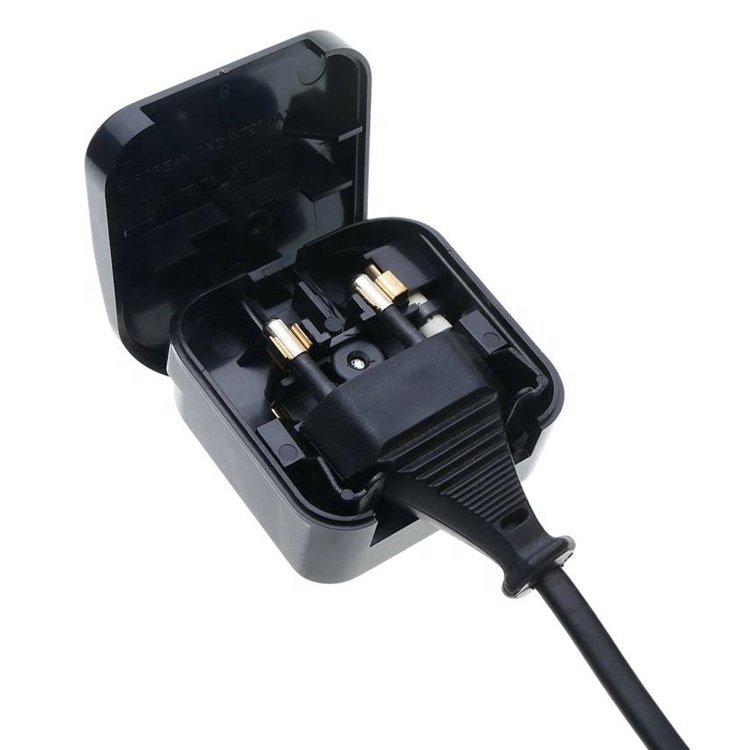 EU to UK Adapter plug with 2 pin female round C plug to BS1363 male plug fused 3A 5A 13A