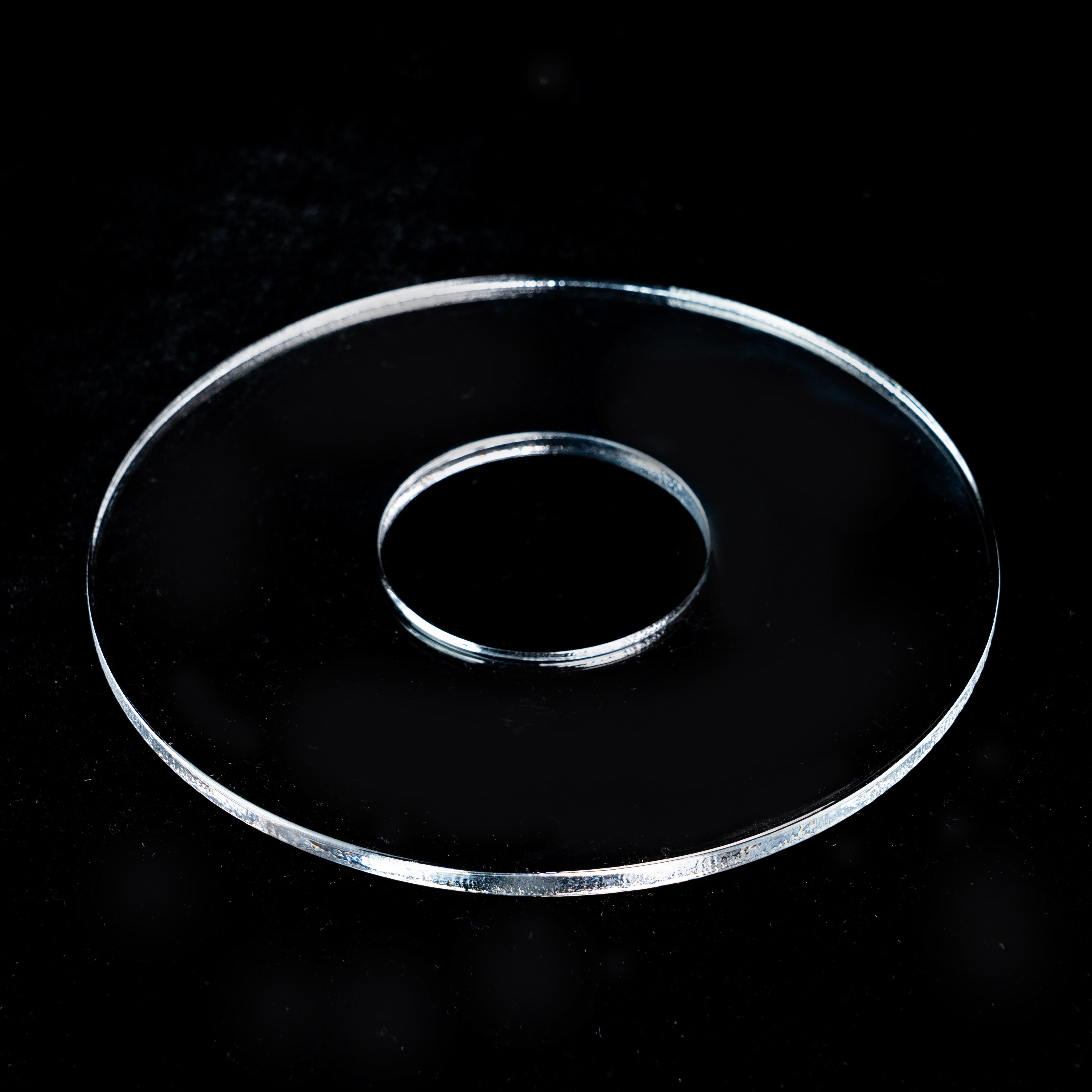 Custom High Transmittance Fused Quartz Glass Plates for Solar Aerospace Telecommunications Applications