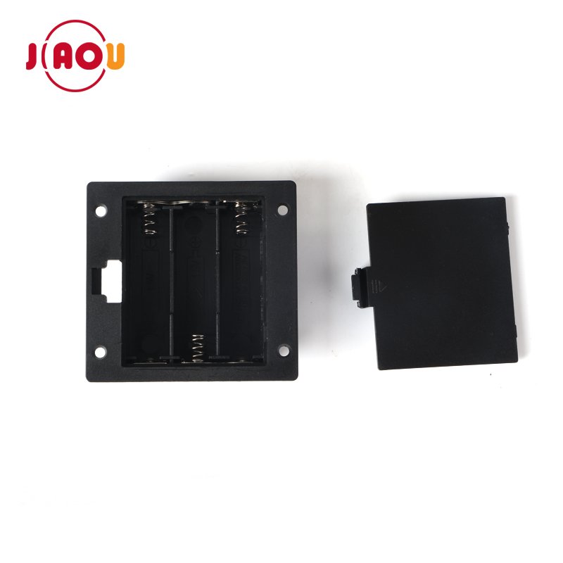 JIAOU Plastic black 4.5V 3 x AA battery cell holder with cover