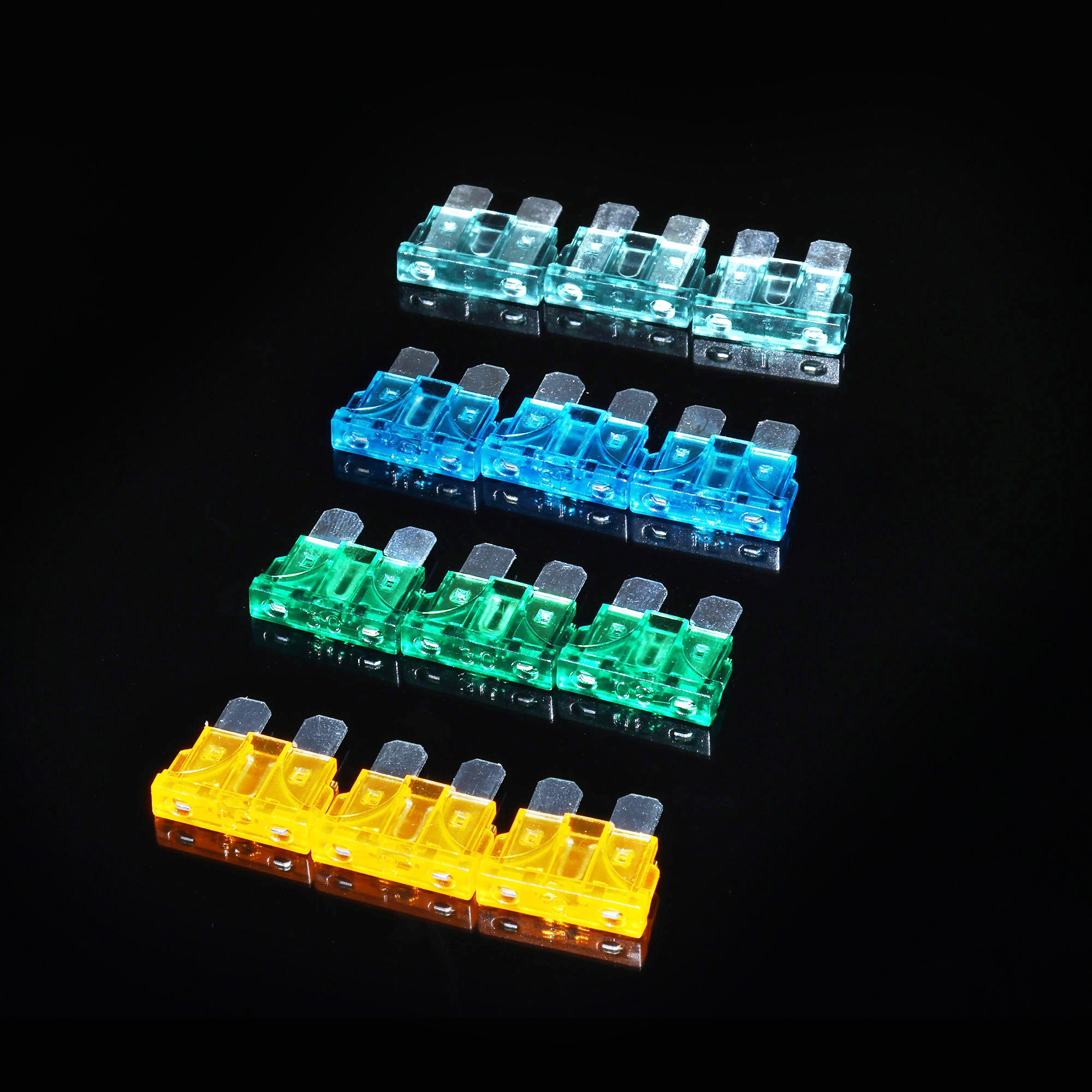 Sundimo Factory Wholesales Automobile Car Security Fuse 8 Types Assortment Kit Standard Auto Car Blade Fuse
