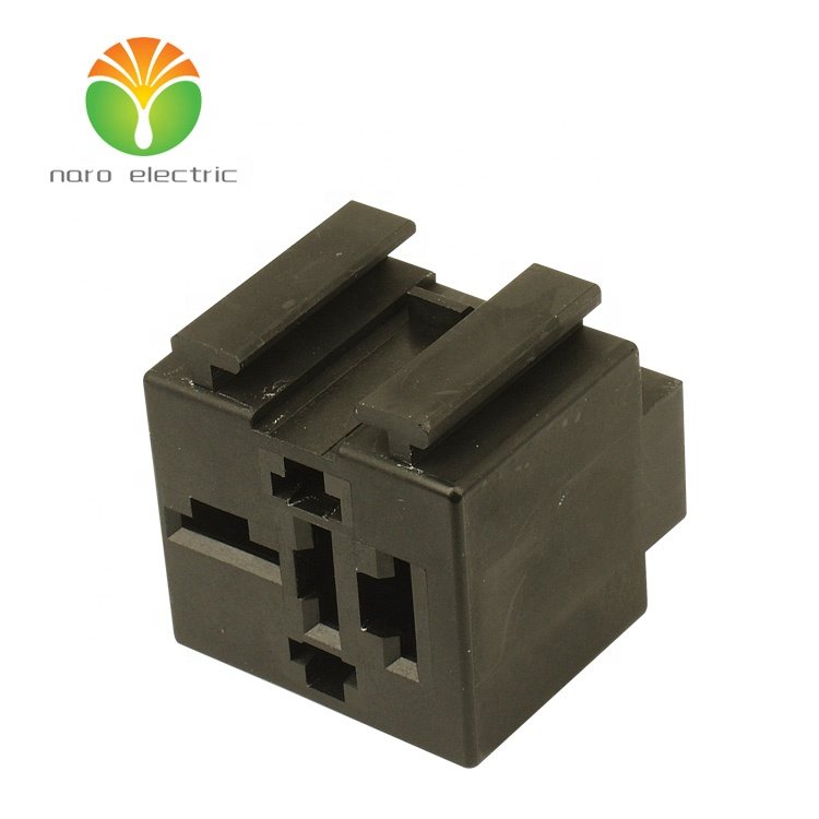 26 way auto fuse box ato fuse box car fuse box with relay socket left side BX2263-3-5Z