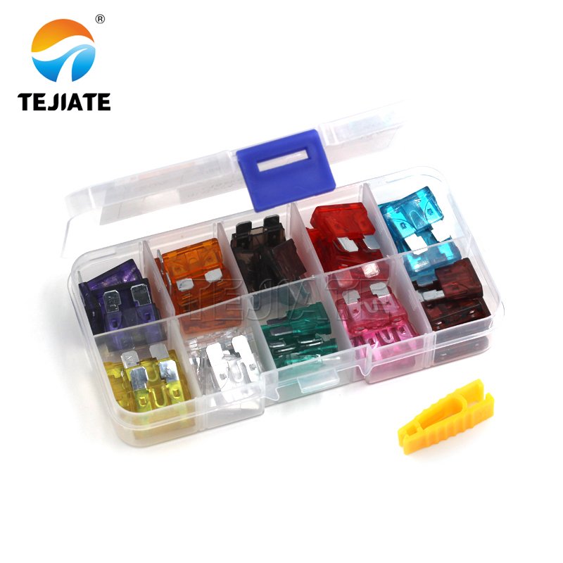 Medium size car fuse 3A-40A electronic component 0805 1.1a 6v voltage ceramic fuse 15a 250v