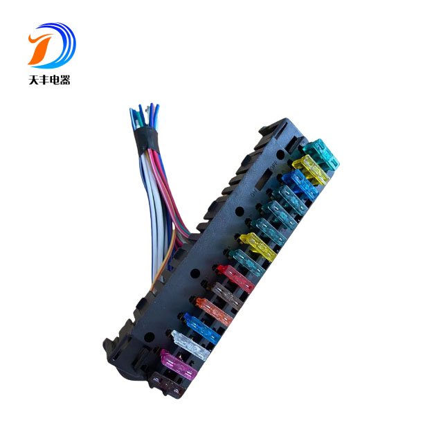 Automobile 15 Way Fuse Box Multi Way Components Control Box Automotive Relay box And Relay Fuse Harness Assembly
