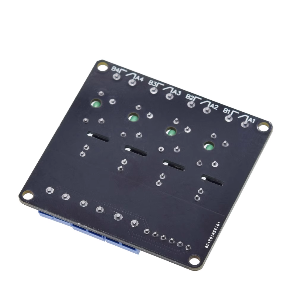 4-way 5V low-level solid-state relay module with fuse solid-state relay 250V2A electronics components