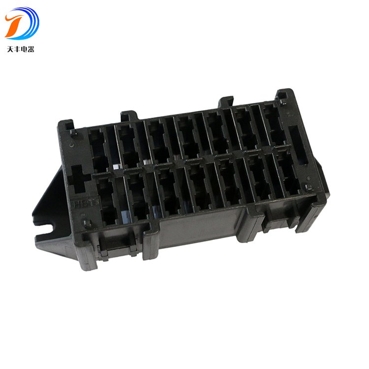 Different Types of Fuse Boxes Fourteen Ways Automotive Fuse Box BX2141C-1
