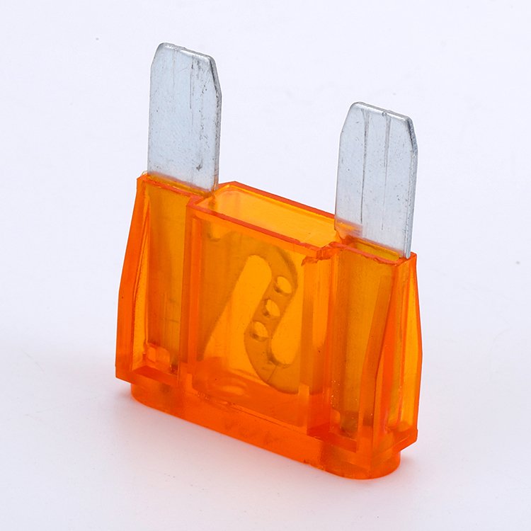 Hot Sale Medium Size Car ATO Auto Blade Fuse Holder 32V Plastic & Zinc WN-F805 40A Car Fuse Pieces Blade