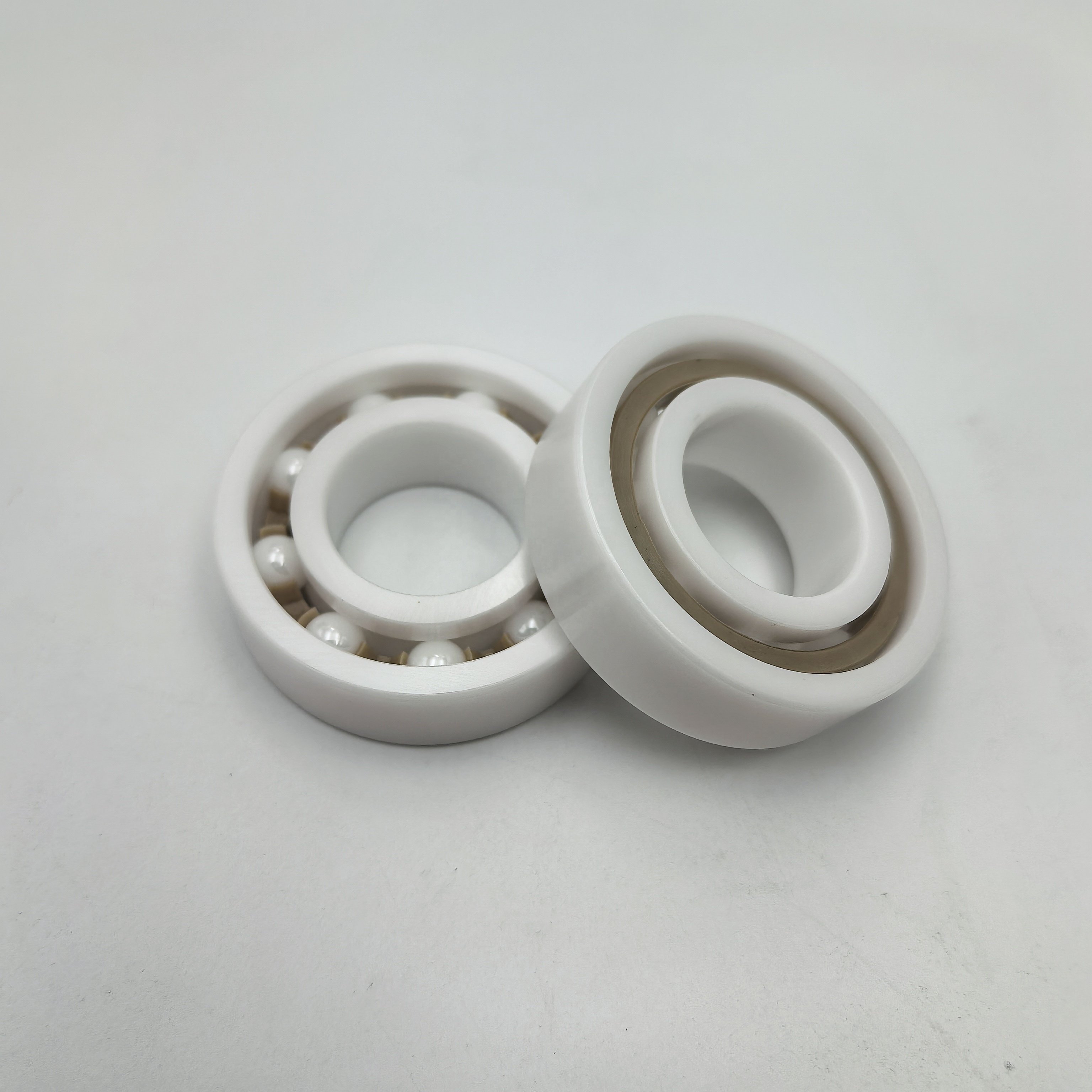 High Precision Ceramic Ball PTFE Cage ZrO2 Deep Groove Ball Bearing 6004 ZR02 PTFE Good Quality Low Price