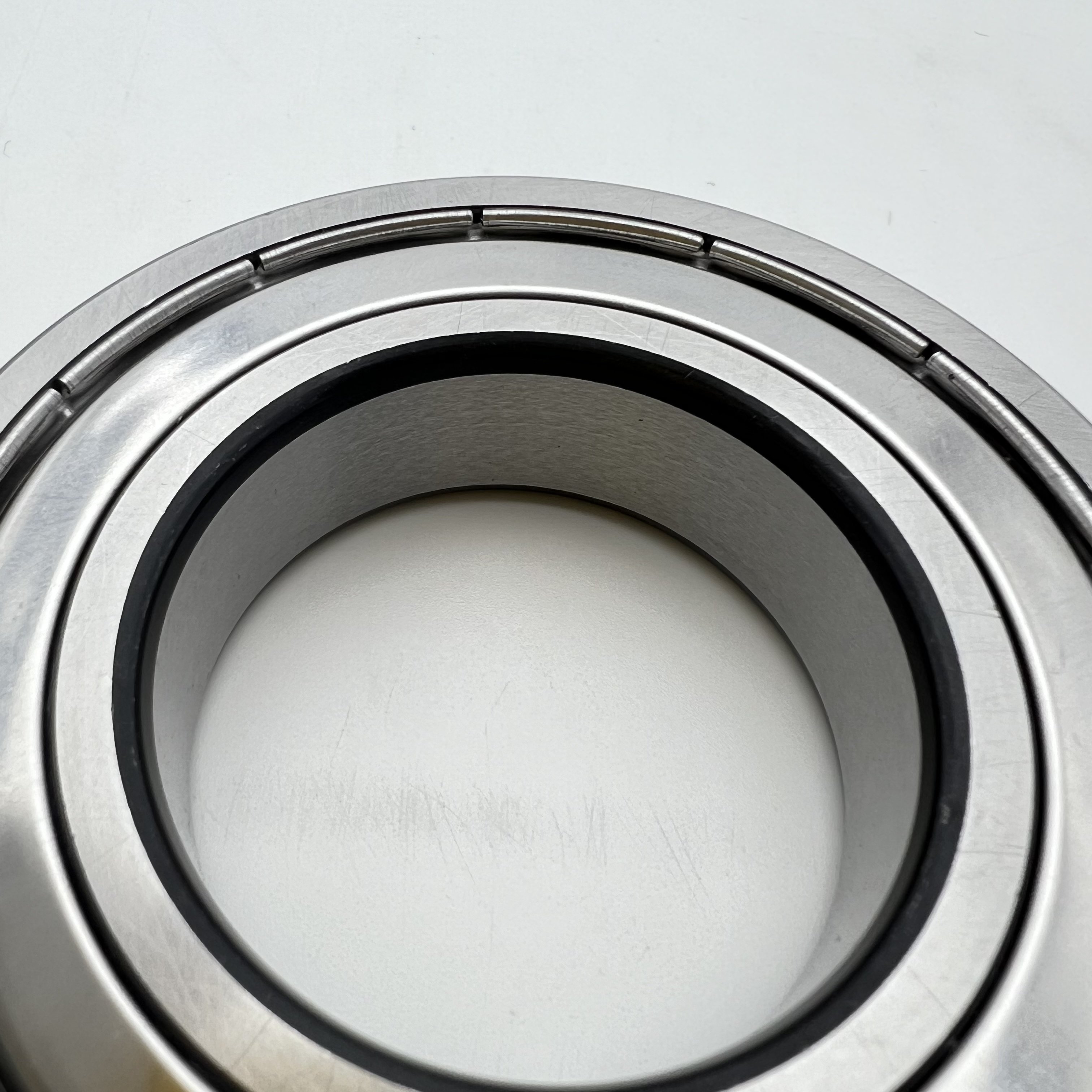 Factory Best Low Noise Single Row Deep Groove Ball Bearing 6208-2Z for Restaurant Hotels Manufacturing Plant Farms