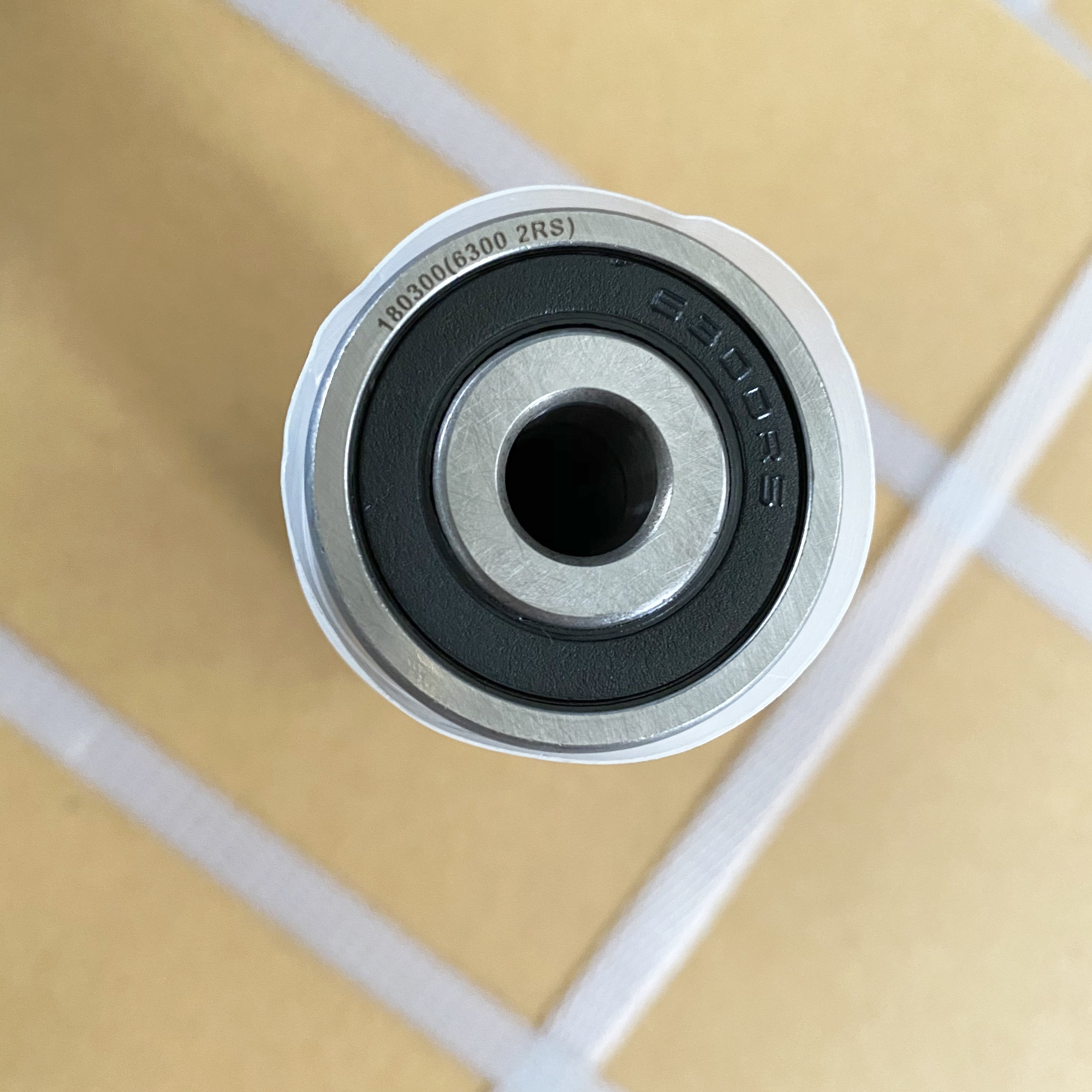 DST high quality deep groove ball bearing 6300 6301 6302 ZZ 2RS