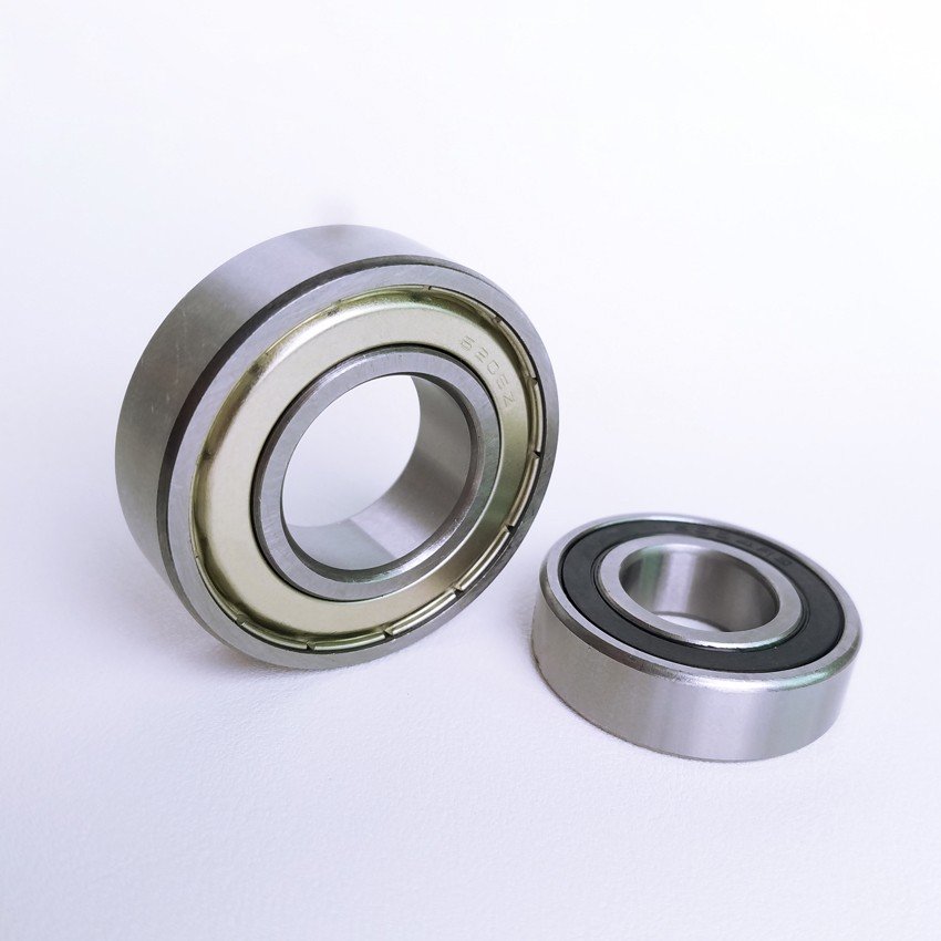 Motorcycle Bearing 6202 Deep Groove Ball Bearing Machinery P6 Steel Cage OEM Customized Services Mini Round Bearing for Farms