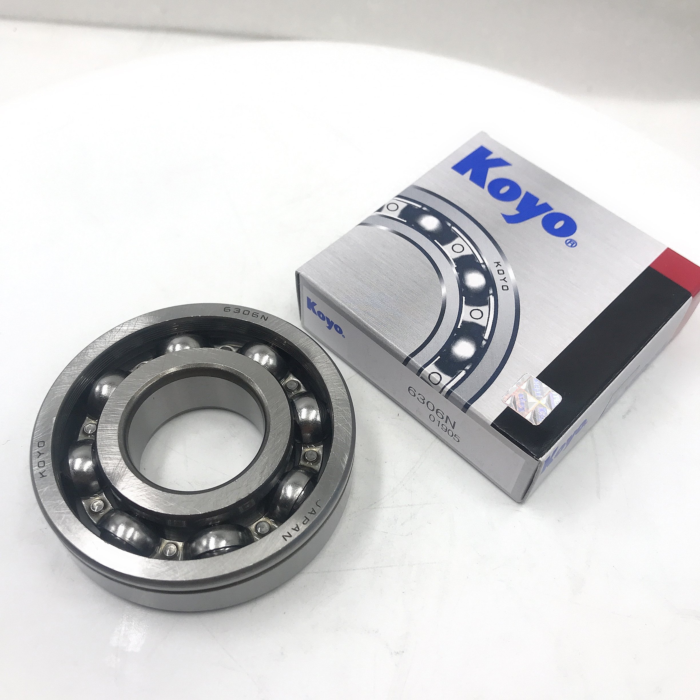 KOYO Deep Groove Ball Bearing 6200 6201 6202 6203 6204 6205 6206 6207 6208 6209 6210 2RS ZZ C3