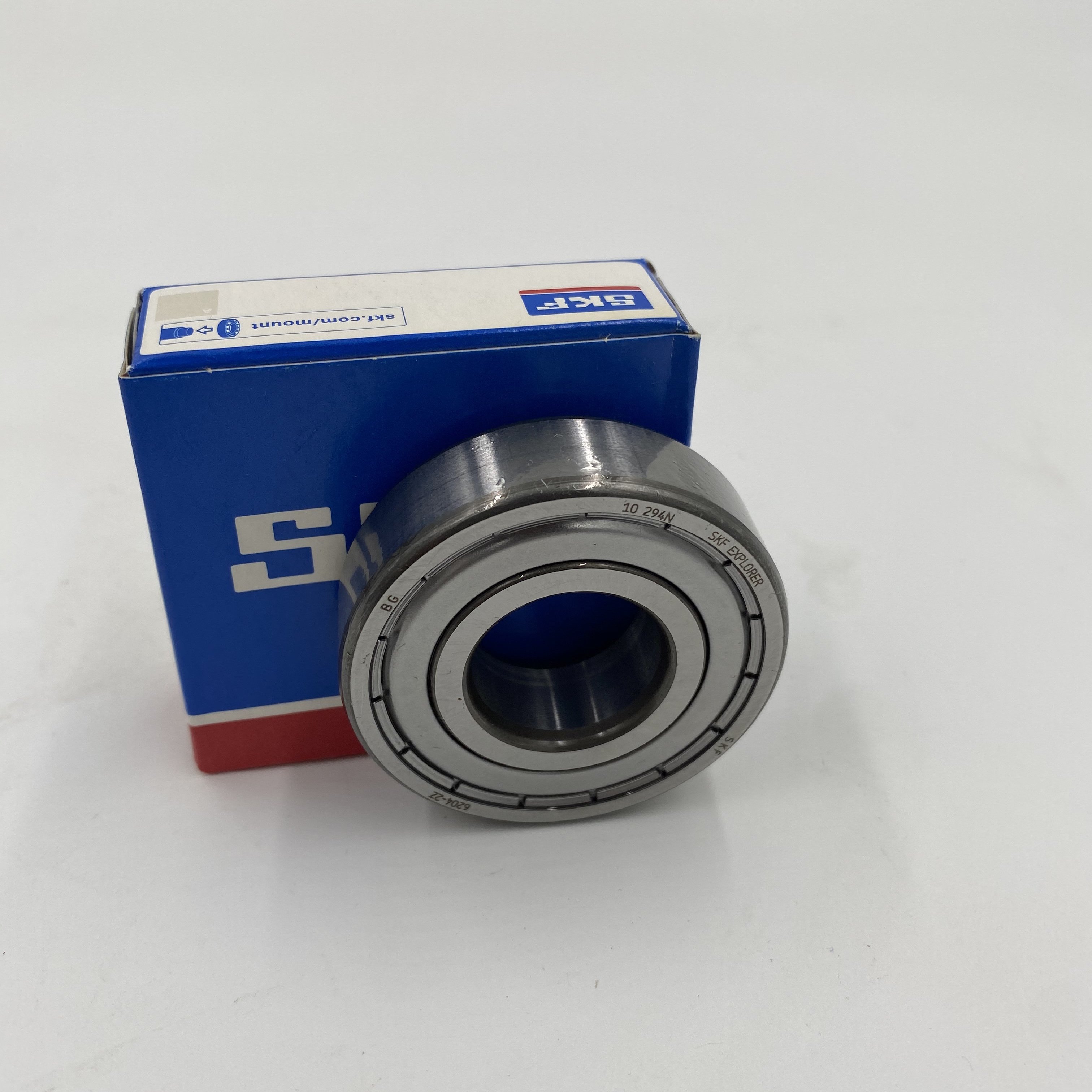 Original SKF 6204 / 6204-2RS / 6204-2Z deep Groove ball bearing size 20*47*14mm