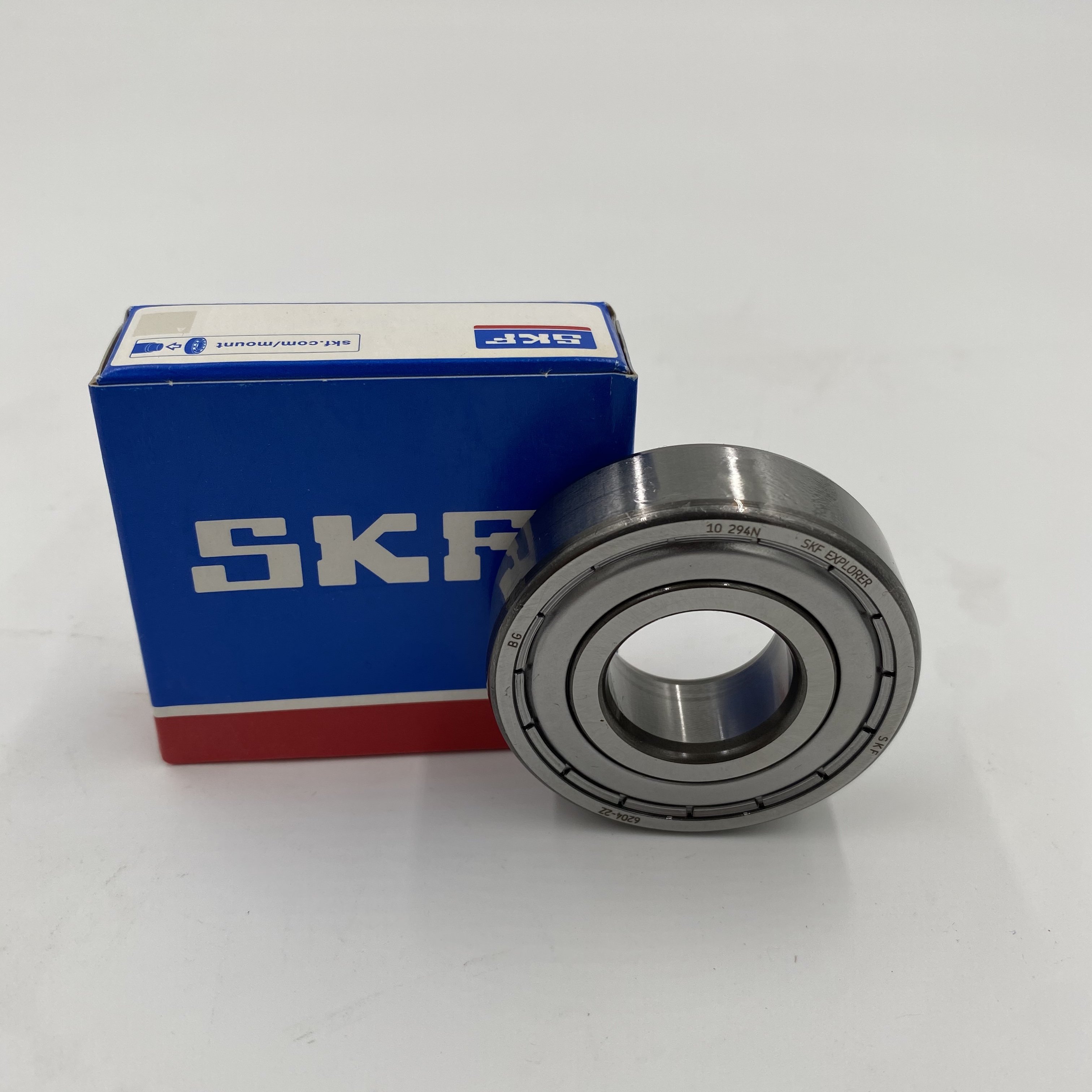 Original SKF 6204 / 6204-2RS / 6204-2Z deep Groove ball bearing size 20*47*14mm