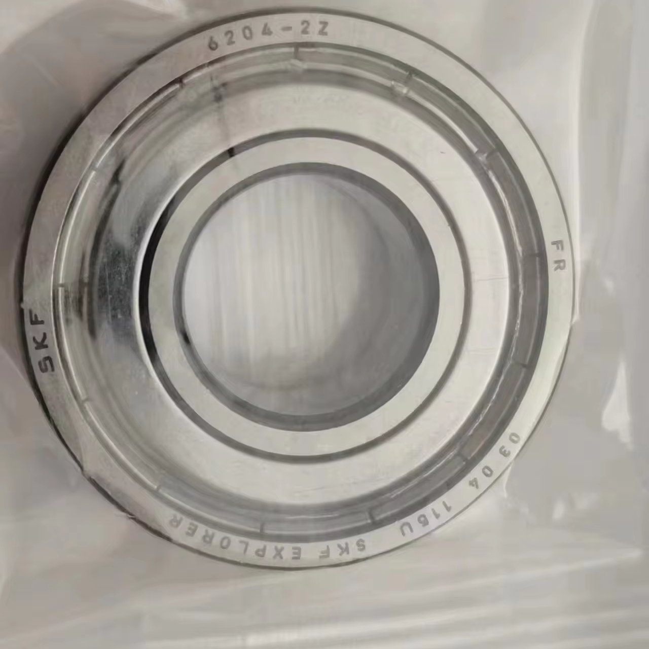 High Precision Miniature 6204 GCR15 Chrome Steel Deep Groove Ball Bearing 2RS Sealed Fingerboard Wheels Engineering Machinery