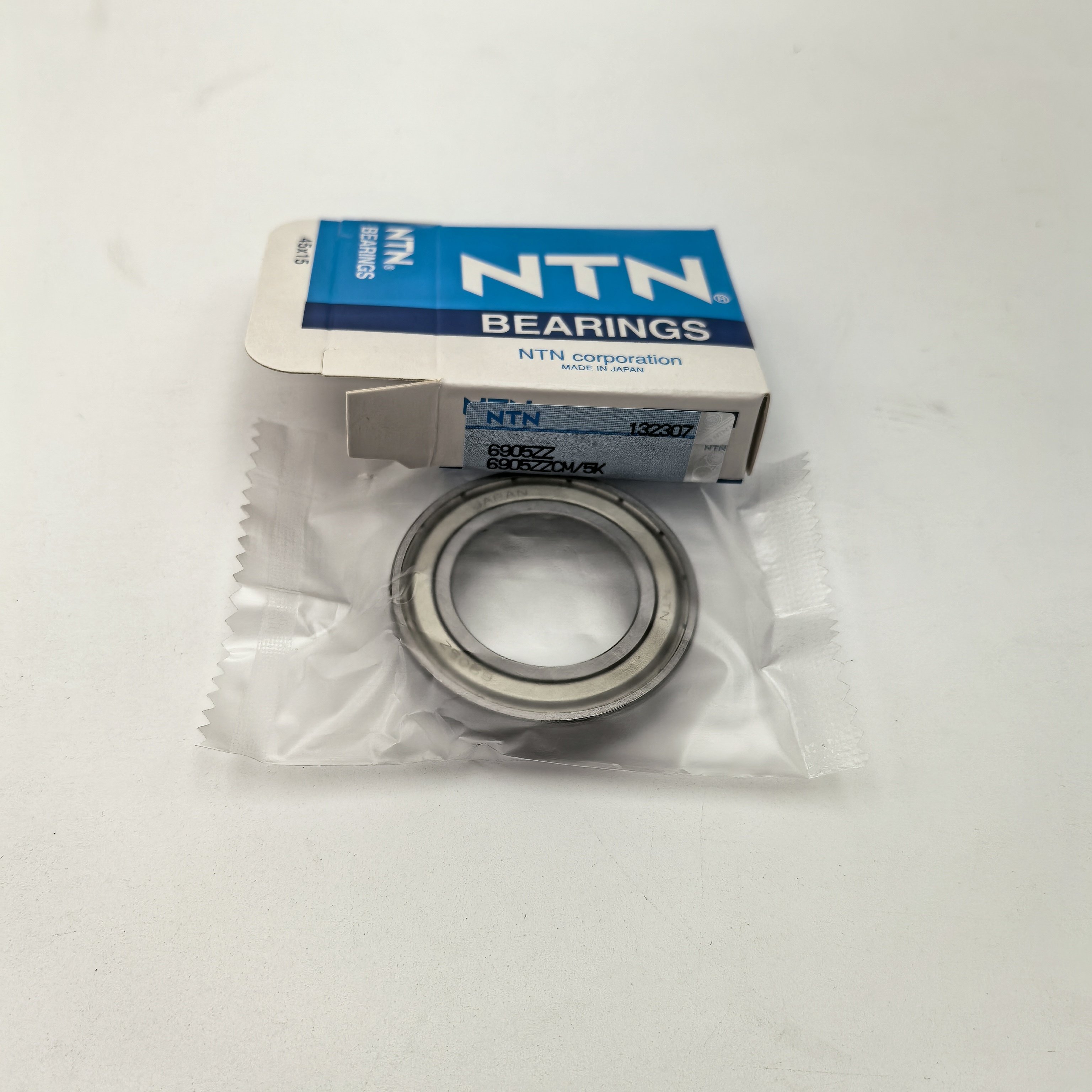 Professional Manufacturer Chrome Steel High Quality Deep Groove Ball Bearings 6905ZZ For Automotive Parts