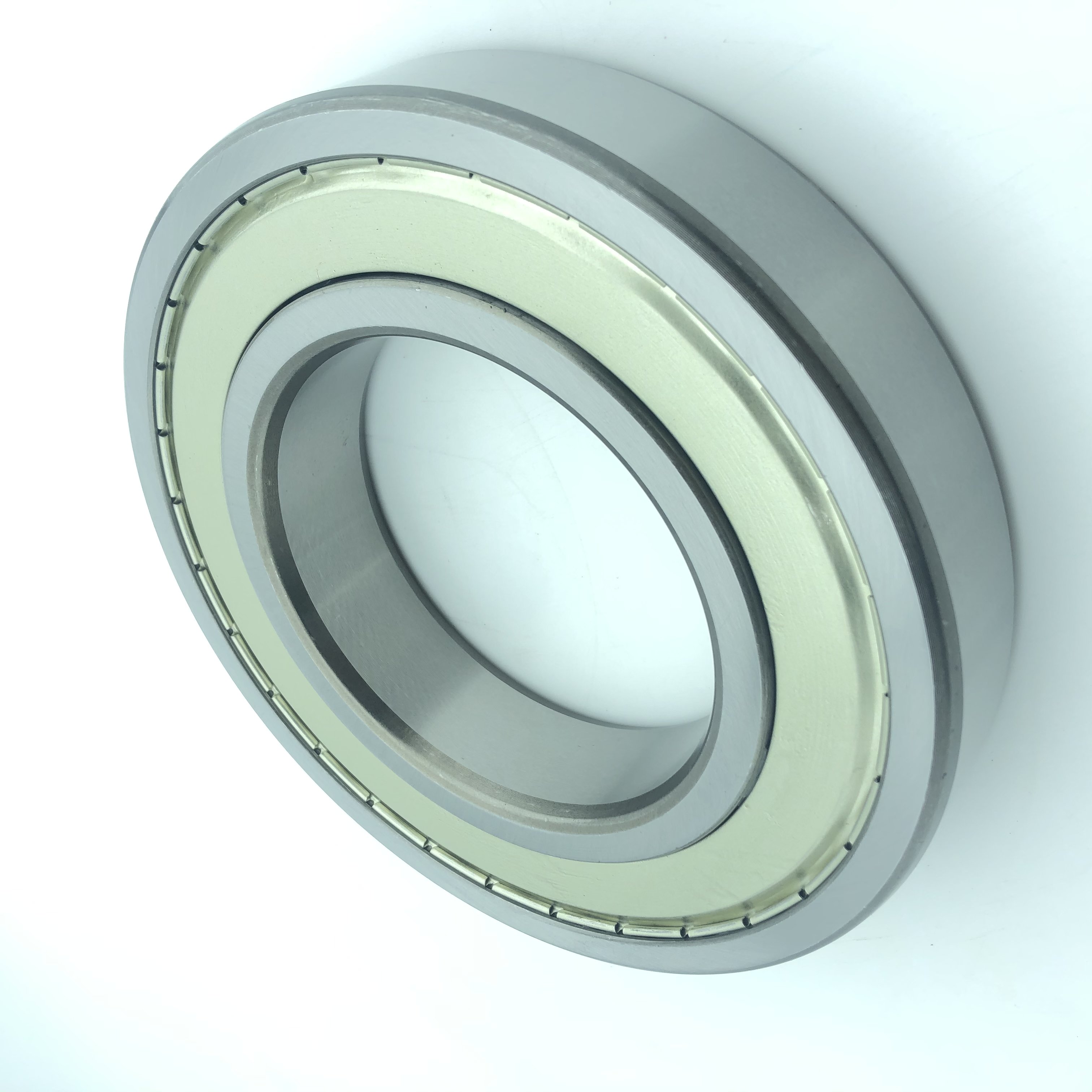 Spot Goods High Performance Long Life Deep Groove Ball Bearing 6221-ZZ/C3 for Automobile Gearbox