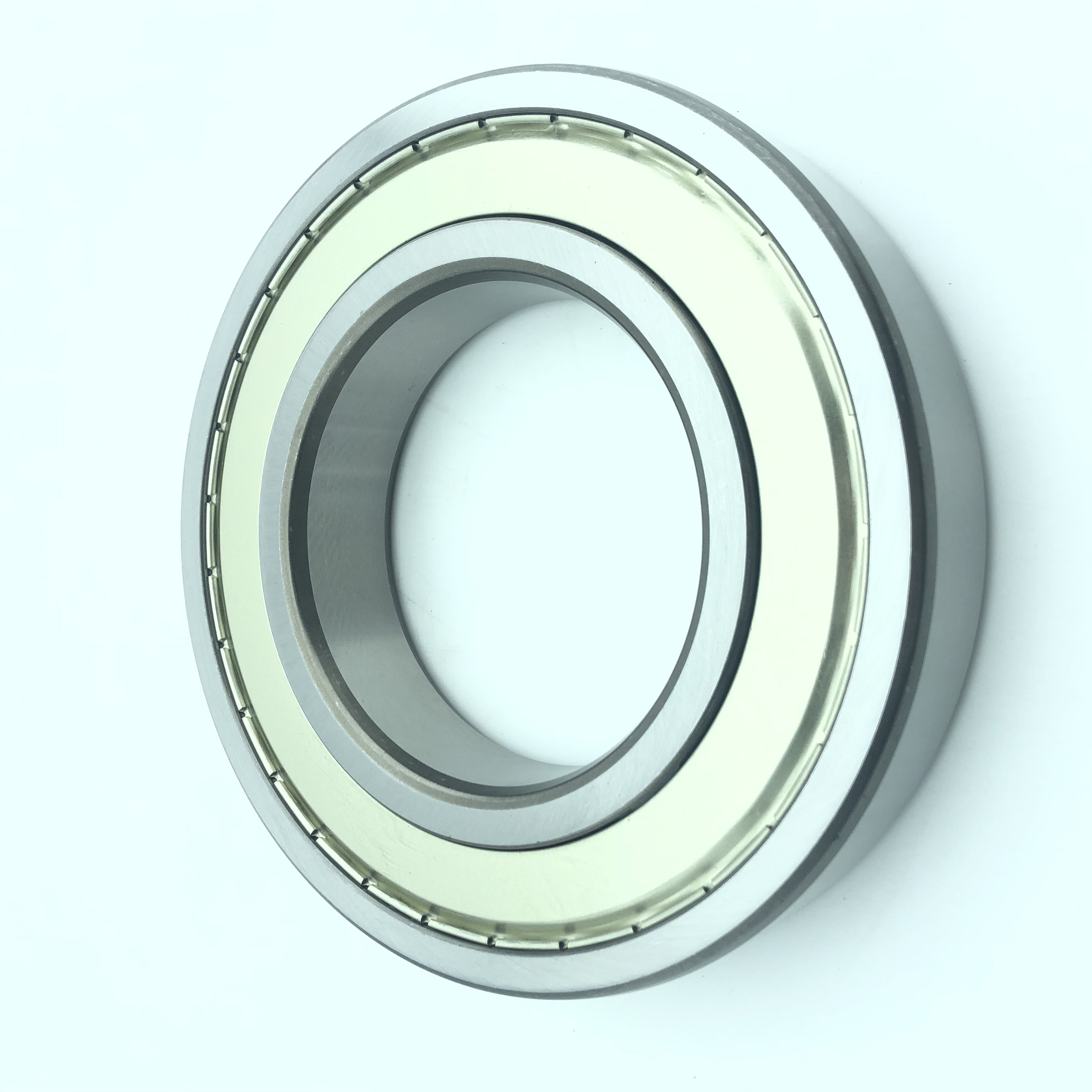 Spot Goods High Performance Long Life Deep Groove Ball Bearing 6221-ZZ/C3 for Automobile Gearbox