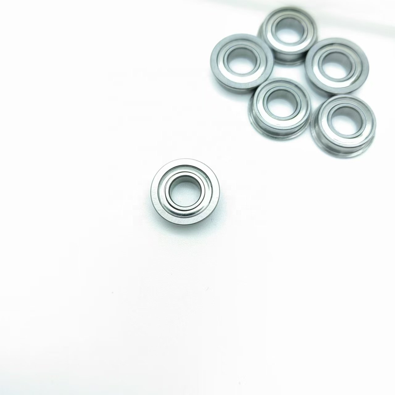 High Precision Deep Groove Ball Bearing Miniature Flange Ball Bearing MF126ZZ