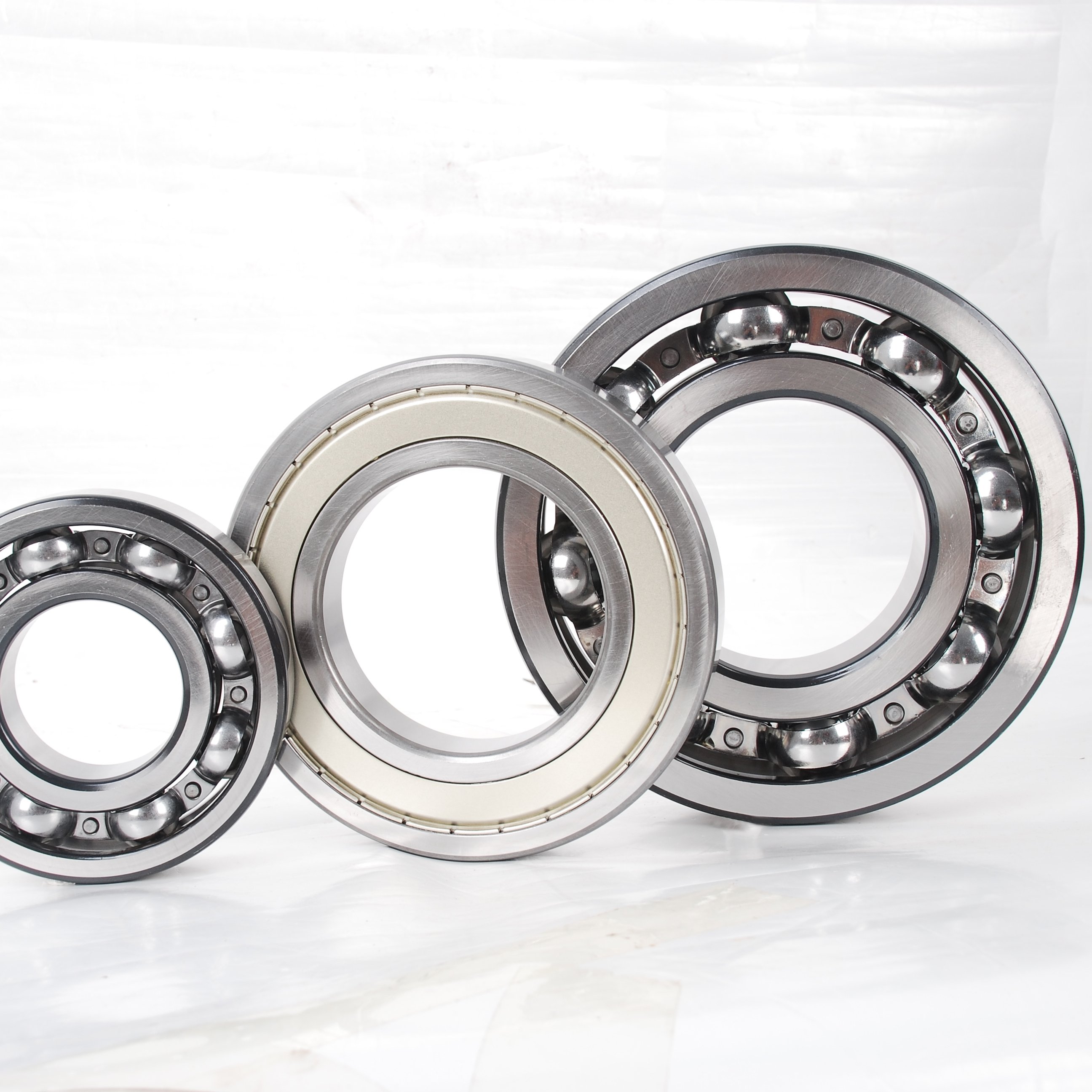 High Quality Deep Groove Ball Bearings 6005 6005 NR 6005 2RS 6005 ZZ Bearing For Car