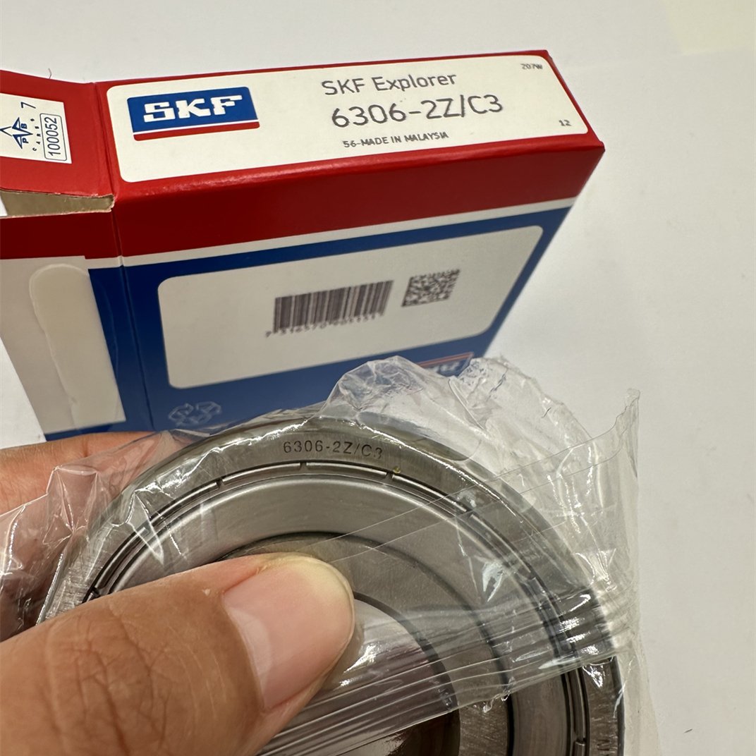 Original SKF Ball Bearings 6304-2RSH 6306-2RS1 6306-2Z 6305-2Z Deep Groove Ball Bearings 6306-2Z/C3 6305-2Z/C3 SKF Bearings