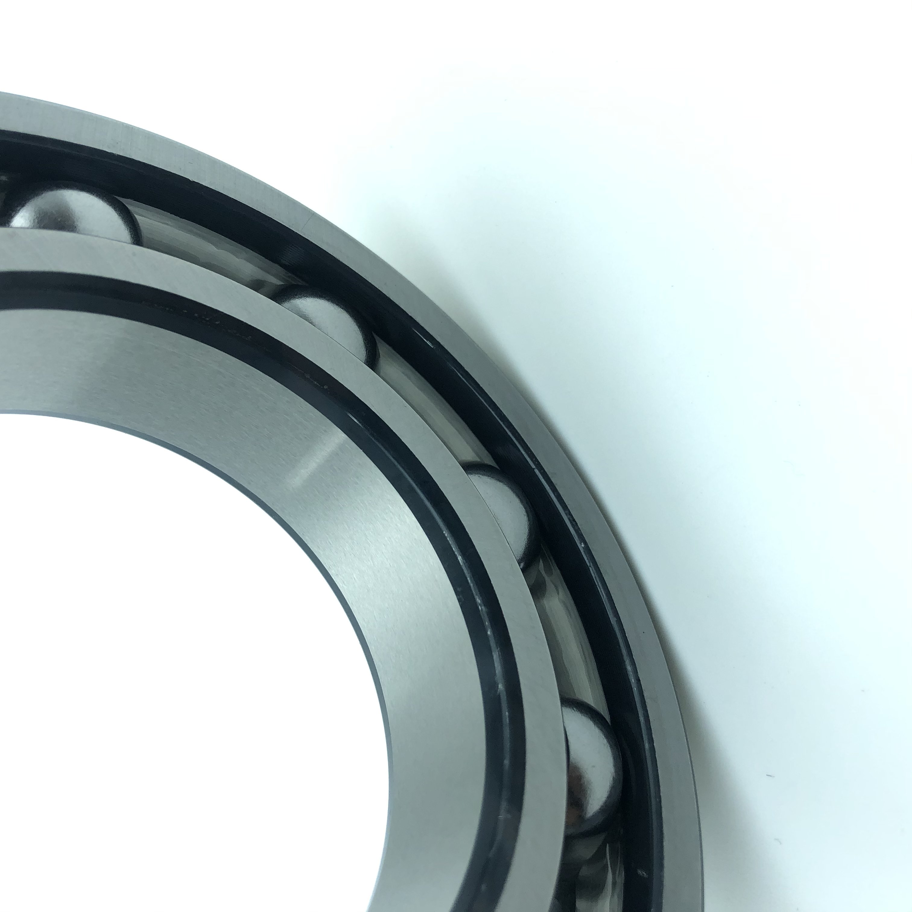 Factory Supply Good Quality Deep Groove Ball Bearing 6214 C4 For Motorcycle Parts