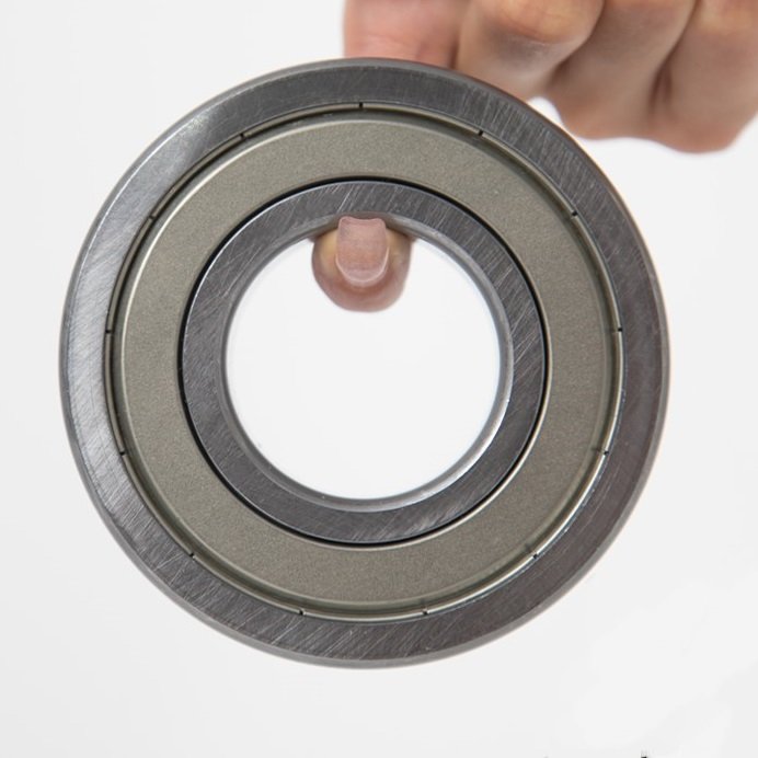 608 2RS Ball Bearings Bearing Steel and Double Rubber Sealed Miniature Deep Groove Ball Bearings (8mm x 22mm x 7mm)