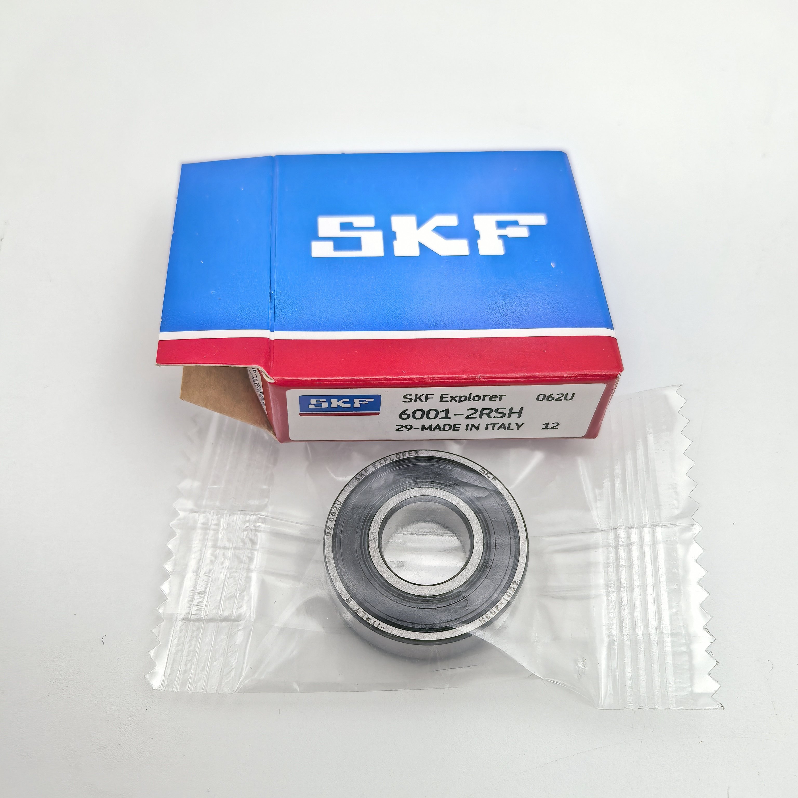 High Quality Chrome Steel Deep Groove Ball Bearing 6001-2RSH 12*28*8mm for Machine