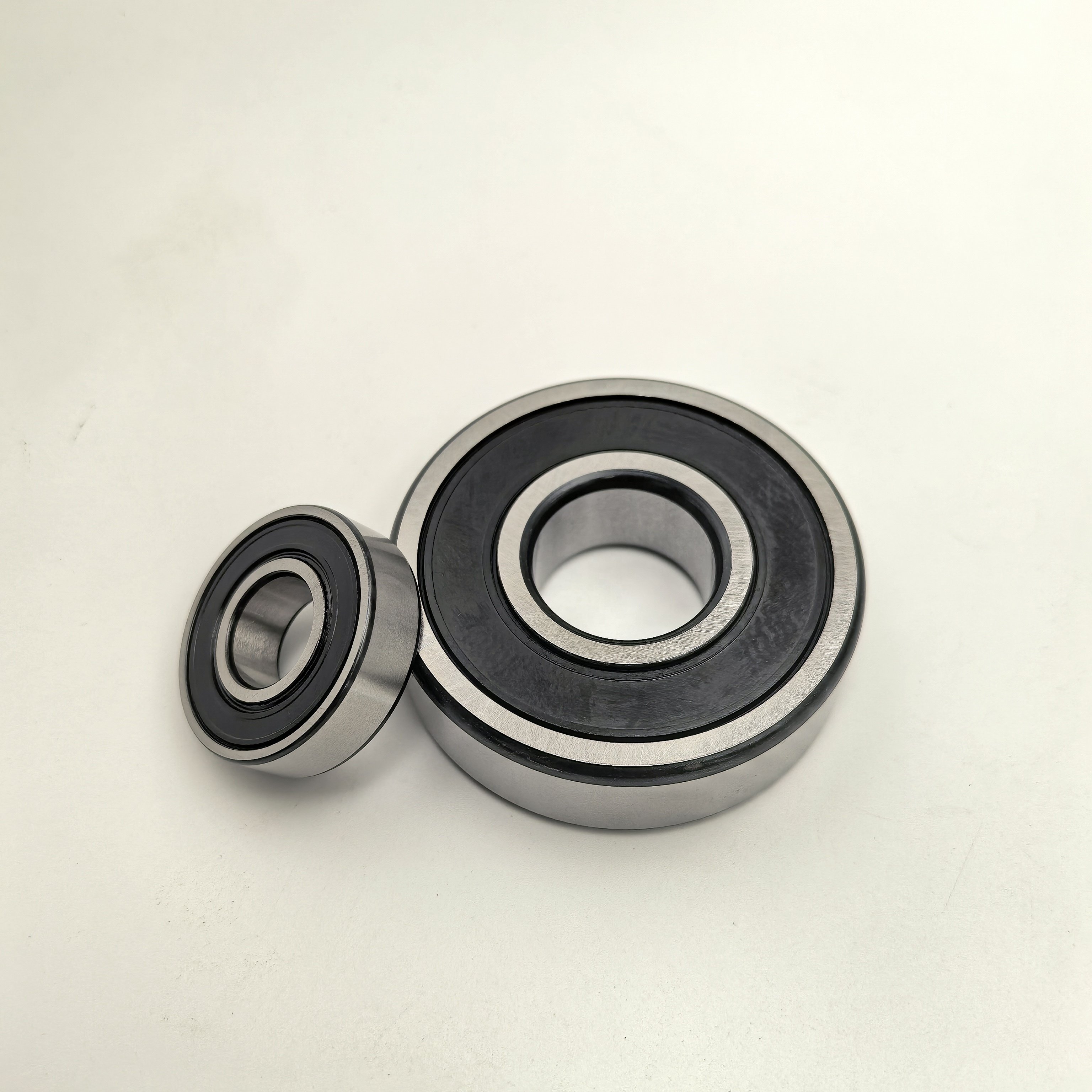 High Quality Chrome Steel Deep Groove Ball Bearing 6001-2RSH 12*28*8mm for Machine