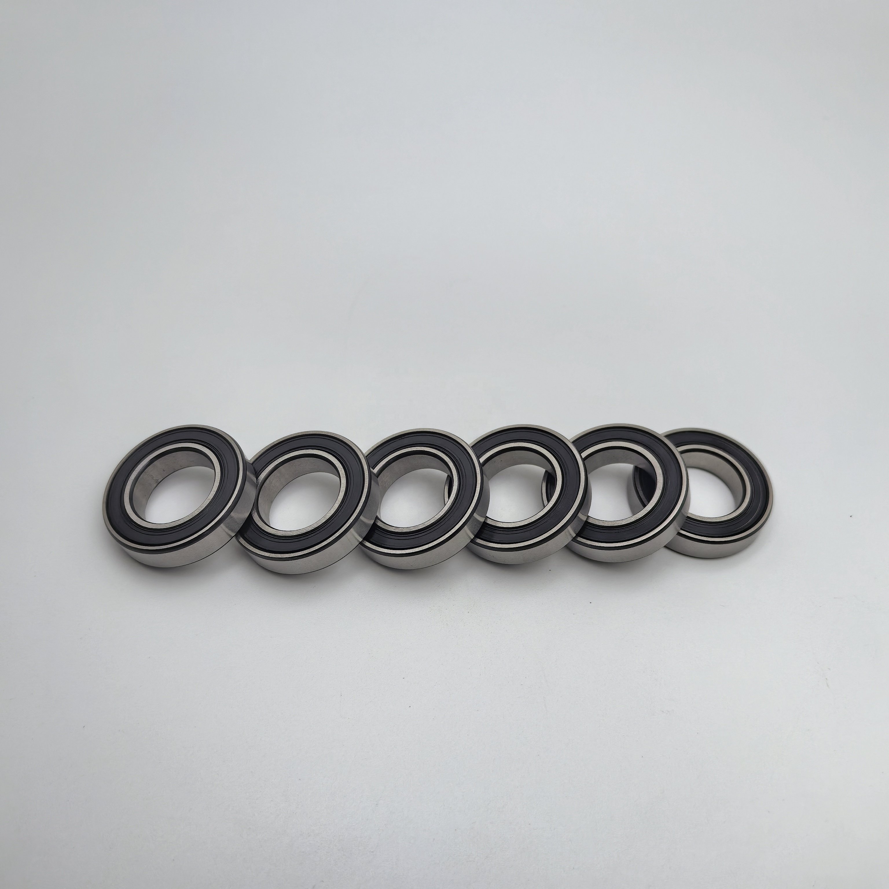 Original High Quality Good Price Bearing 61903-2RS1 Stainless Steel Deep Groove Ball Bearing 61903-2RS1