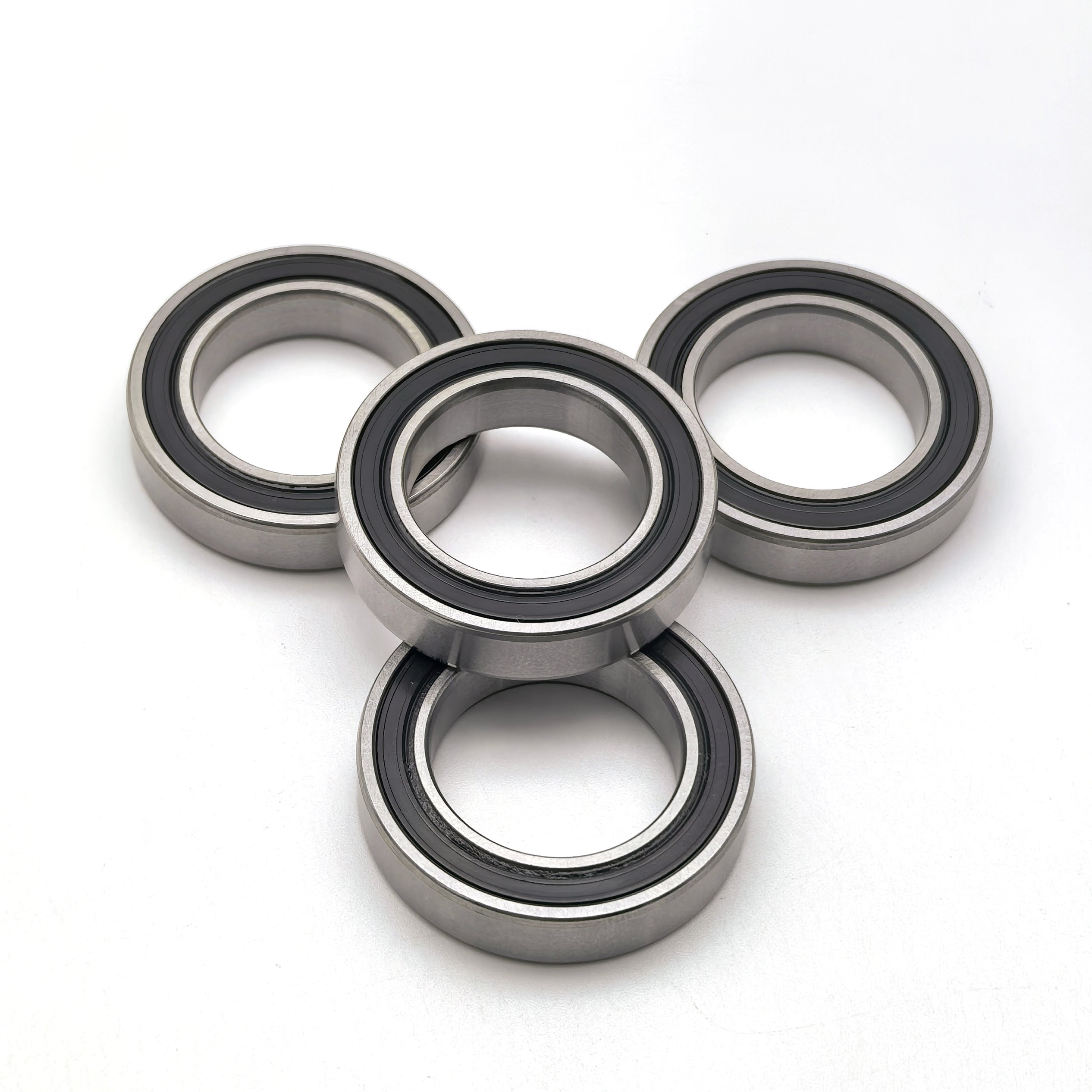 6804 2RS high quality carbon steel deep groove ball bearing rolling bearing size: 20*32*7mm