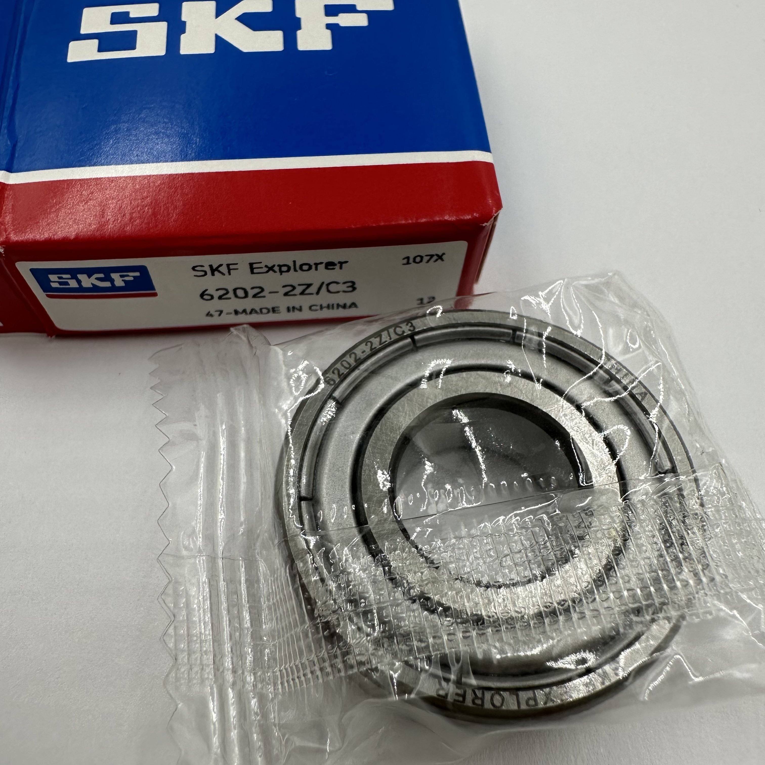 SKF Bearings 6201-2Z/C3 6202-2Z/C3 Deep Groove Ball Bearings 6200-2Z 6200-2RSH 6201-2Z 6201-2RSH 6202-2Z 6202-2RSH Ball Bearings