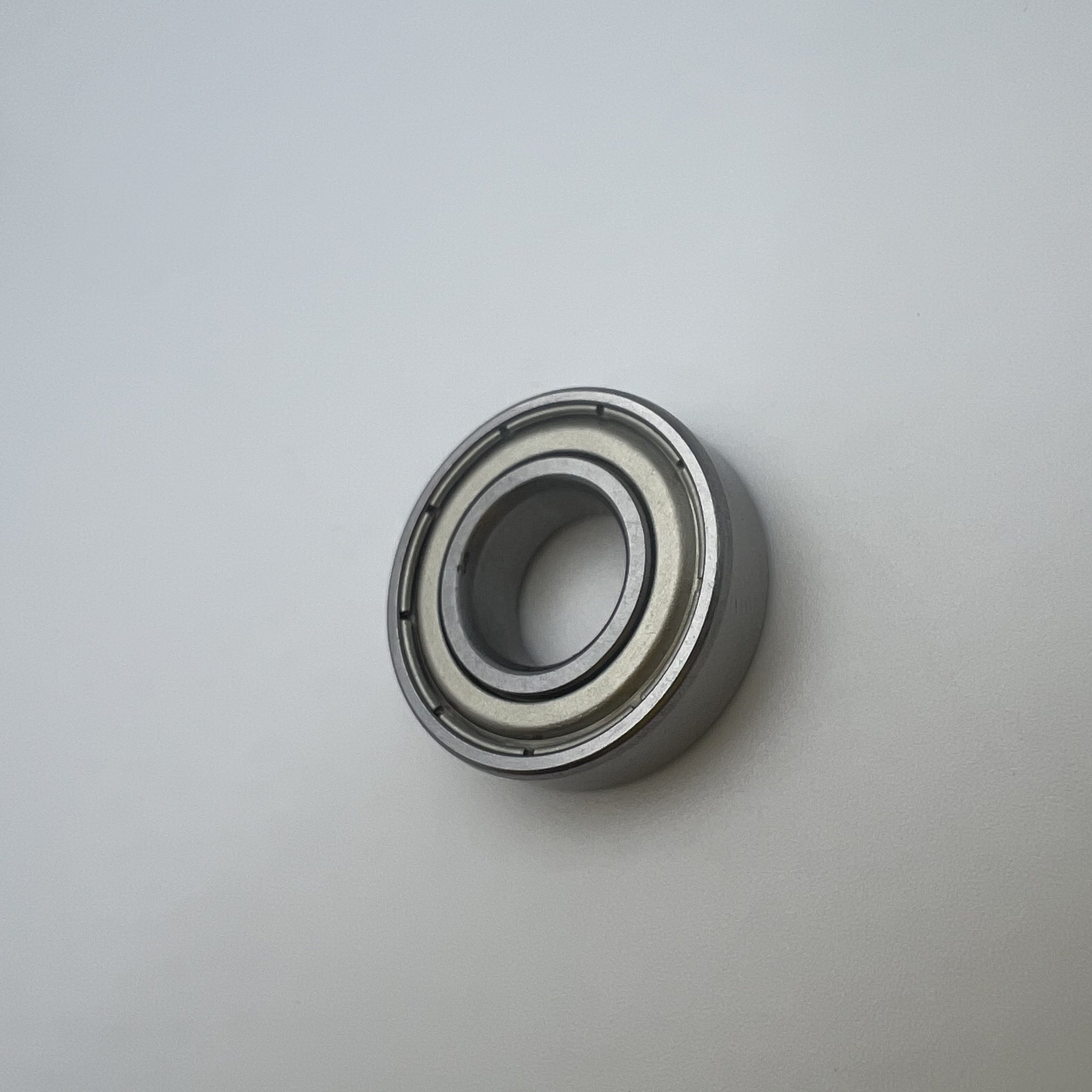 10*22*6mm Original Good Quality Single Row Ball Bearing 6900 ZZ Deep Groove Ball Bearing 6900 ZZCM Bearing
