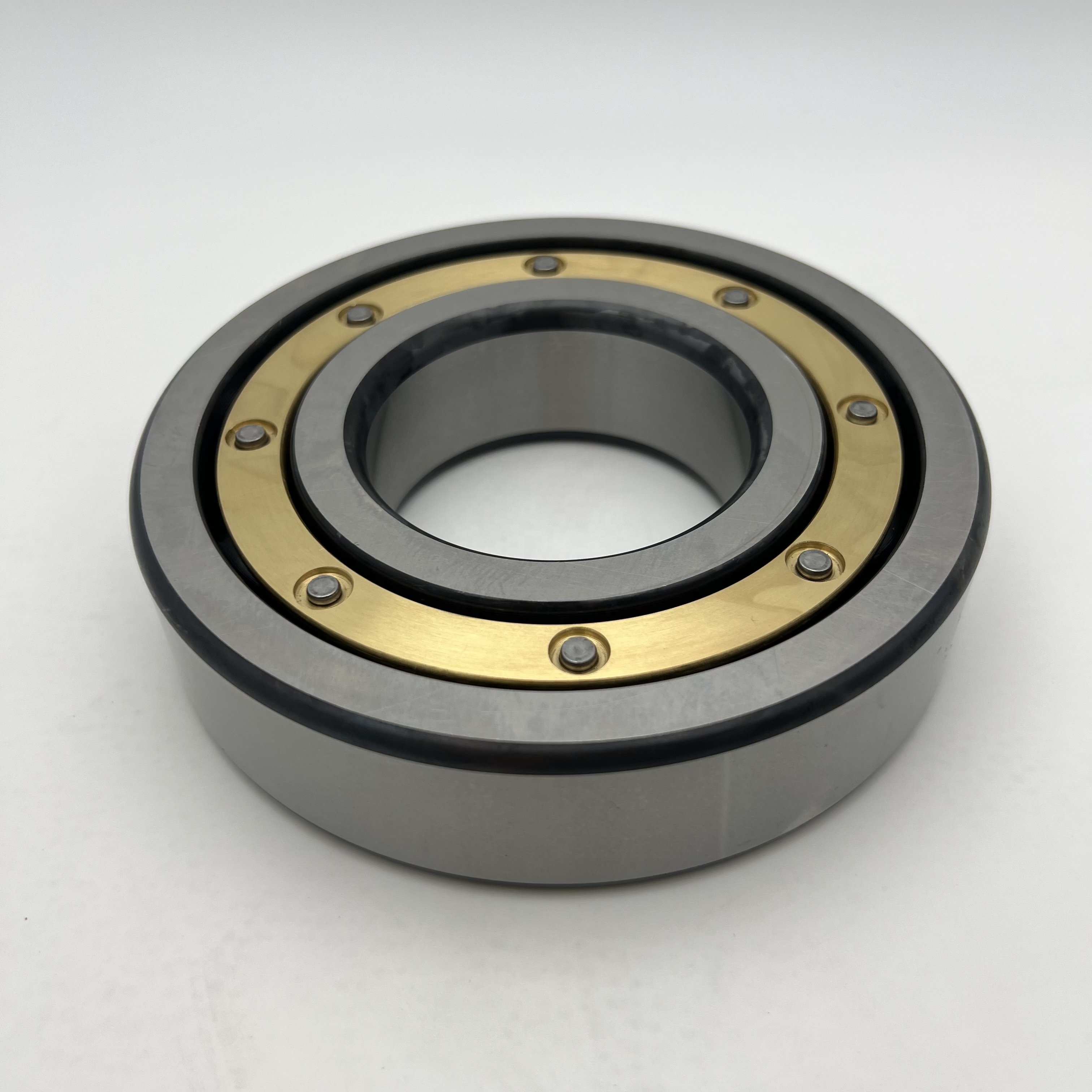 Quality Assurance 65*140*33mm Single Row Brass Cage Deep Groove Ball Bearing 6313 M/C3