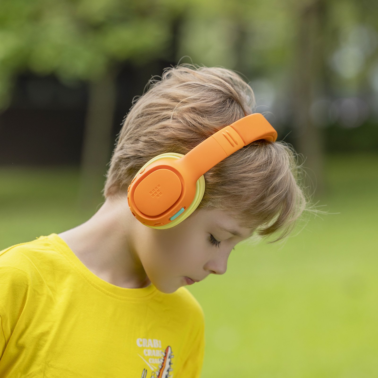 Tronsmart KH03 Kids Headphones with Active Noise Cancellation, Built-in HD Mic, for Gift, Children, for School/Travel/Airplane