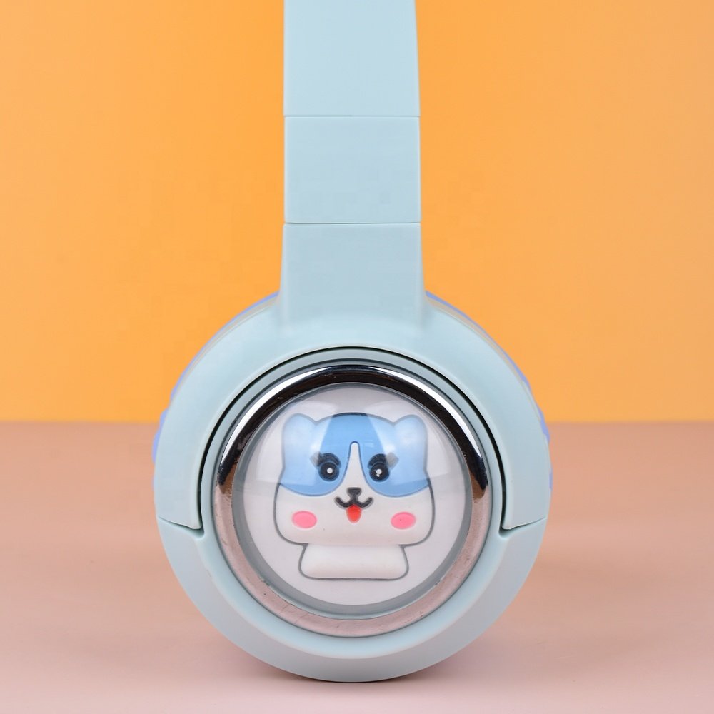 2024 private model Gaming Headsets Wired Earphones And Earphone Headphone Wireless Headphone