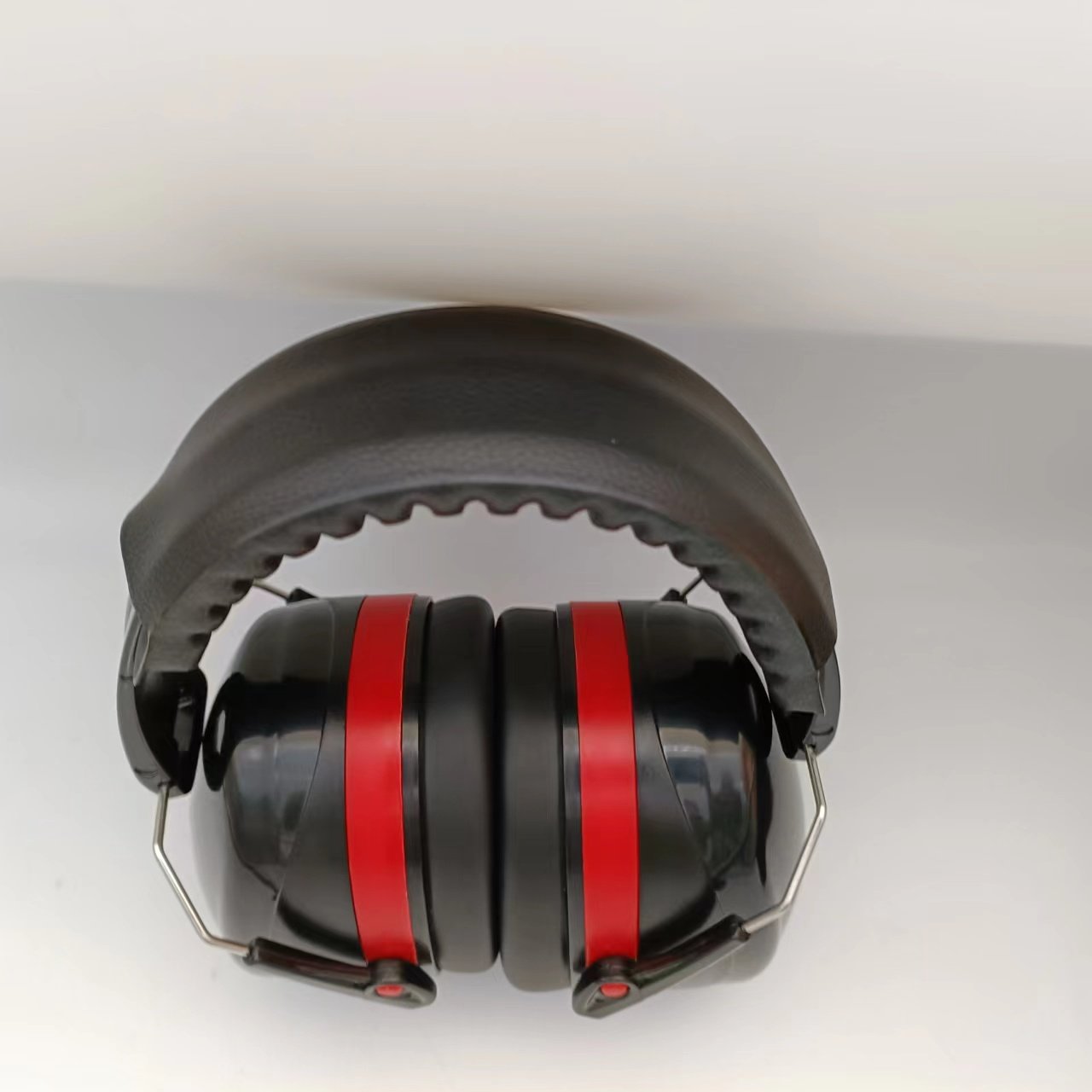 Hot Sale Ear Defenders Industrial Noise Reduction Headband Safety Protective Earmuff Shooting Earmuffs